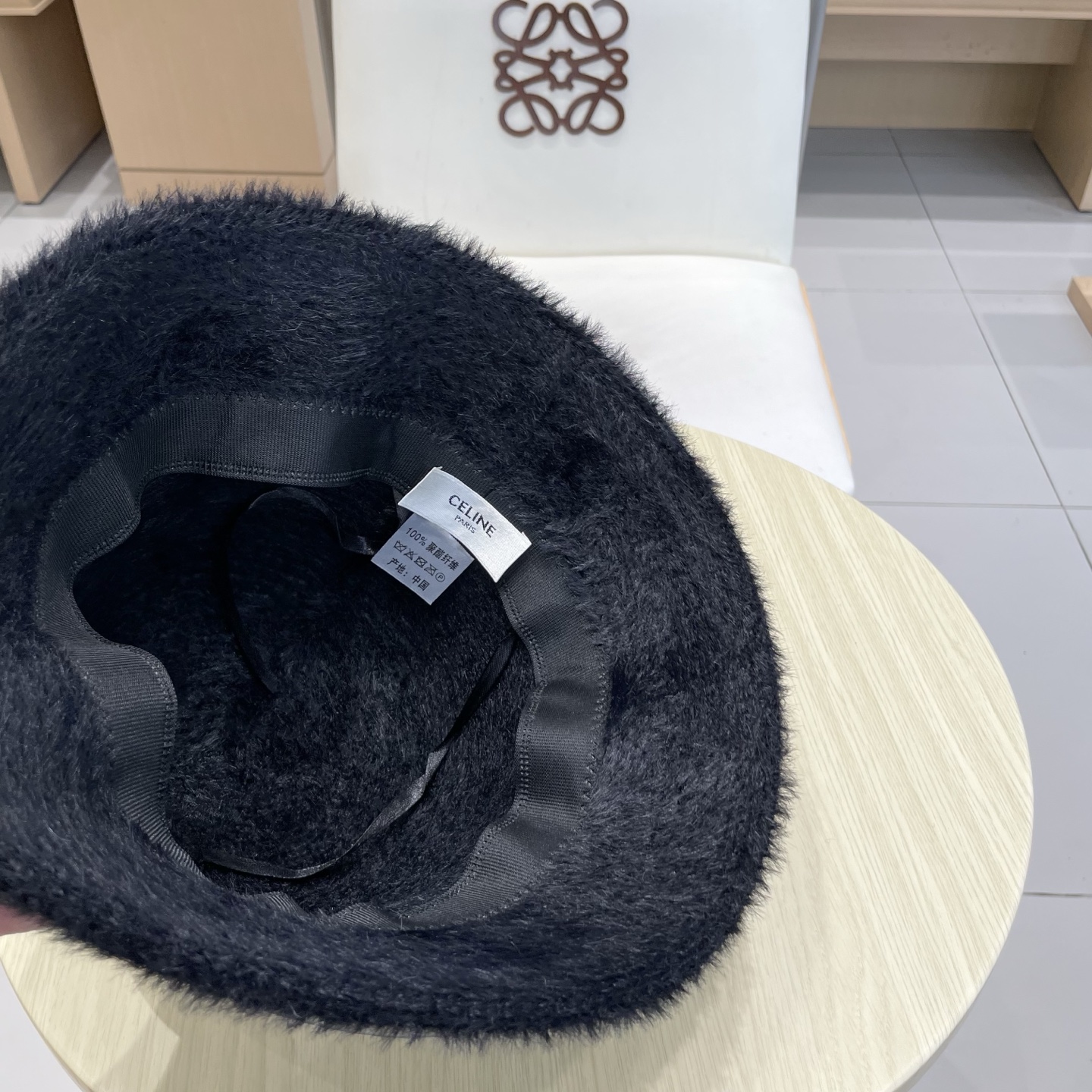 塞琳celine渔夫帽女秋冬毛绒绒帽子大头围保暖护耳显脸小兔毛可爱白色水桶帽