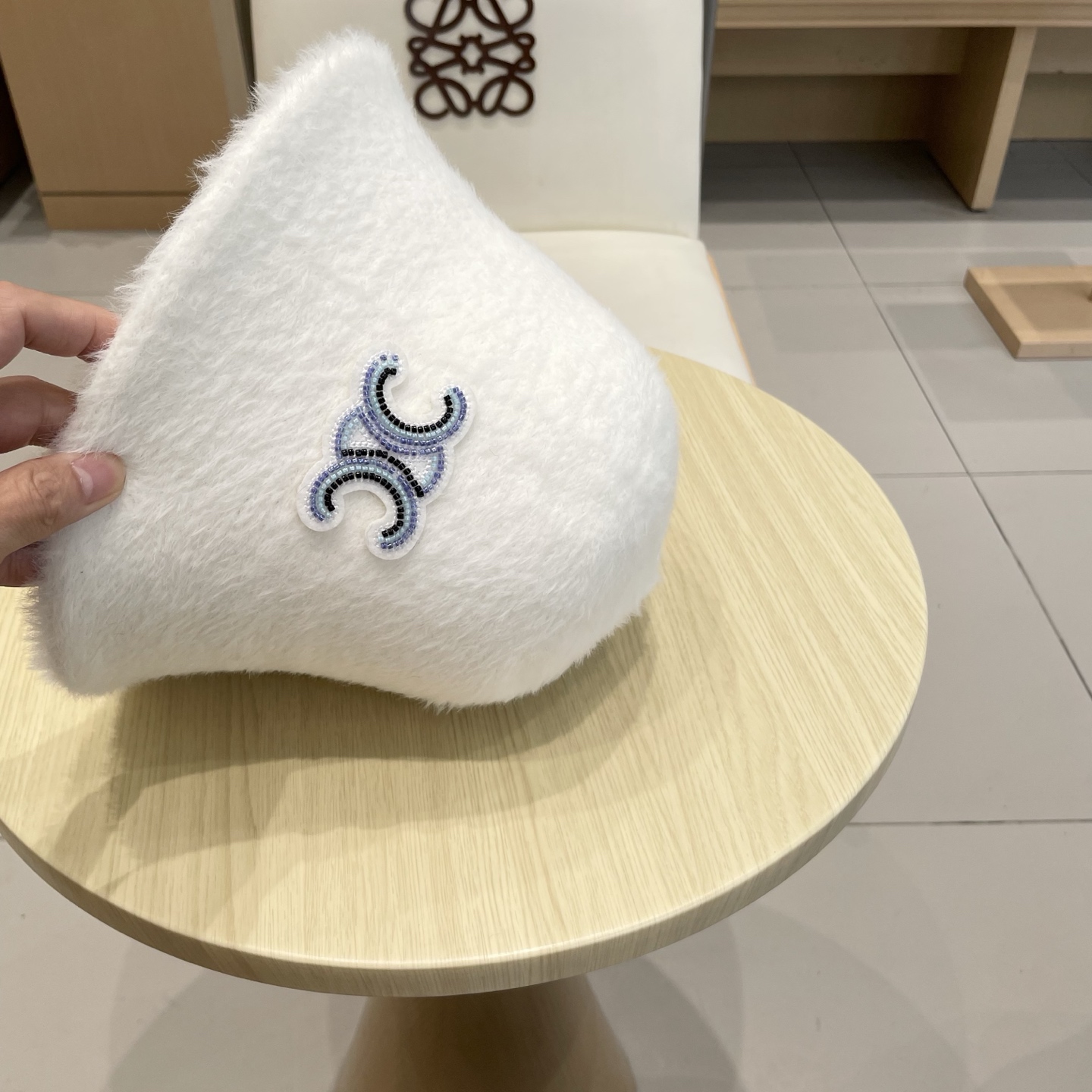 塞琳celine渔夫帽女秋冬毛绒绒帽子大头围保暖护耳显脸小兔毛可爱白色水桶帽