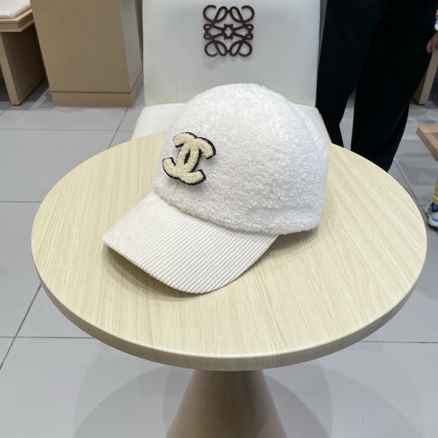  chanel香奈儿羊羔毛拼条绒帽檐棒球帽子女秋冬显脸小新款保暖鸭舌帽男