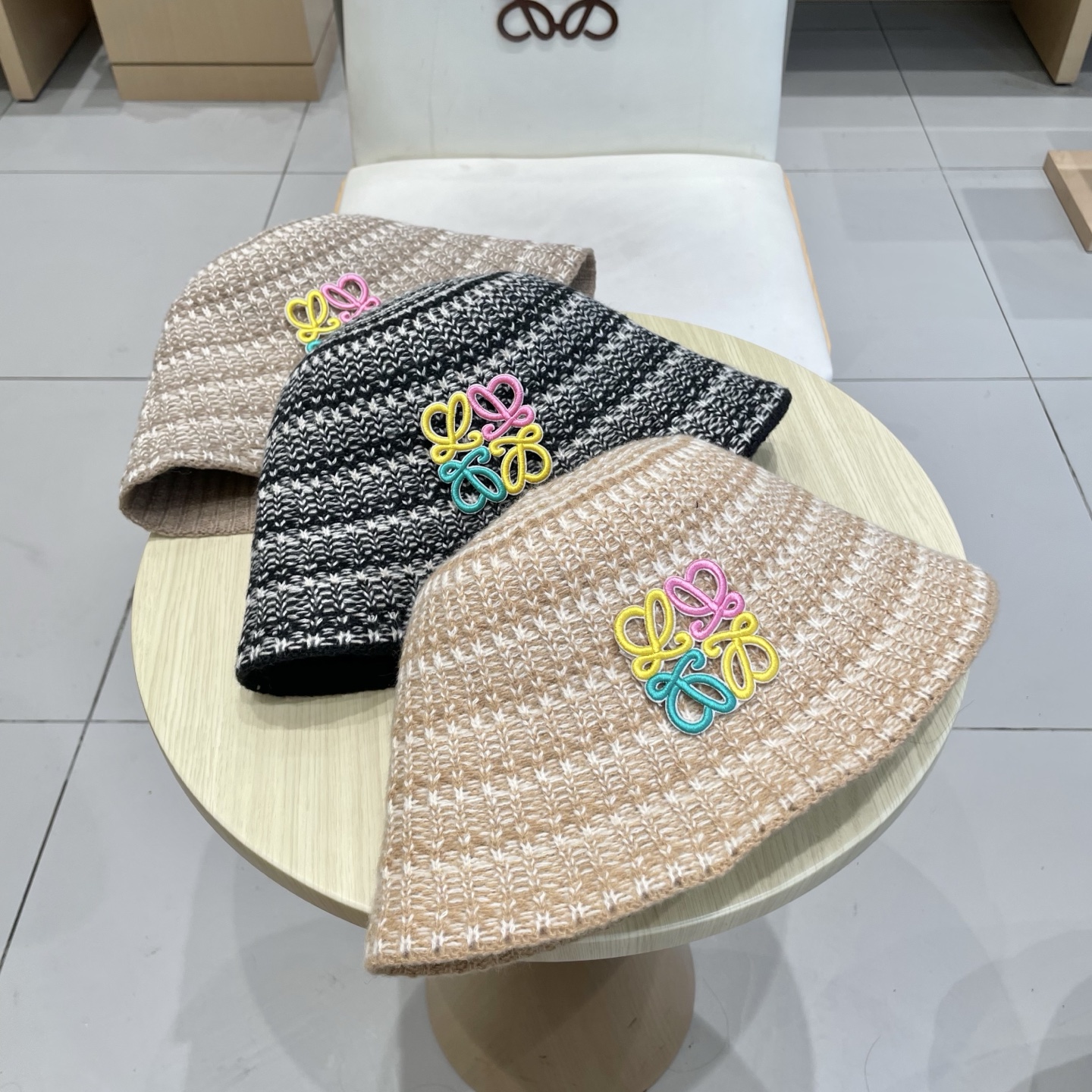  loewe罗意威条纹针织渔夫帽子女秋冬新款素颜遮脸水桶帽气质百搭保暖盆帽