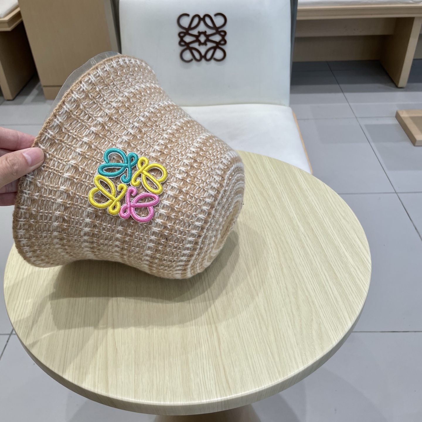  loewe罗意威条纹针织渔夫帽子女秋冬新款素颜遮脸水桶帽气质百搭保暖盆帽