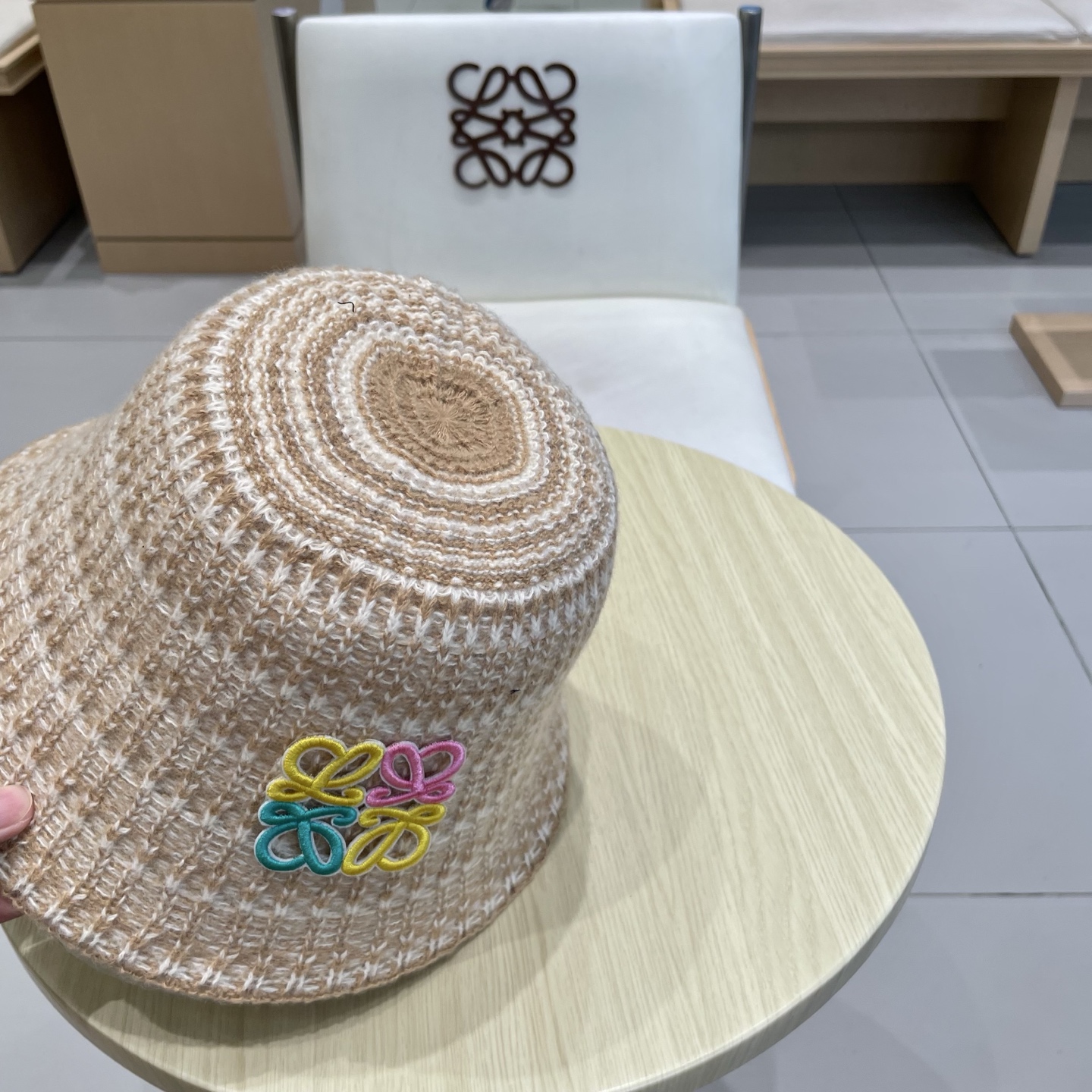  loewe罗意威条纹针织渔夫帽子女秋冬新款素颜遮脸水桶帽气质百搭保暖盆帽