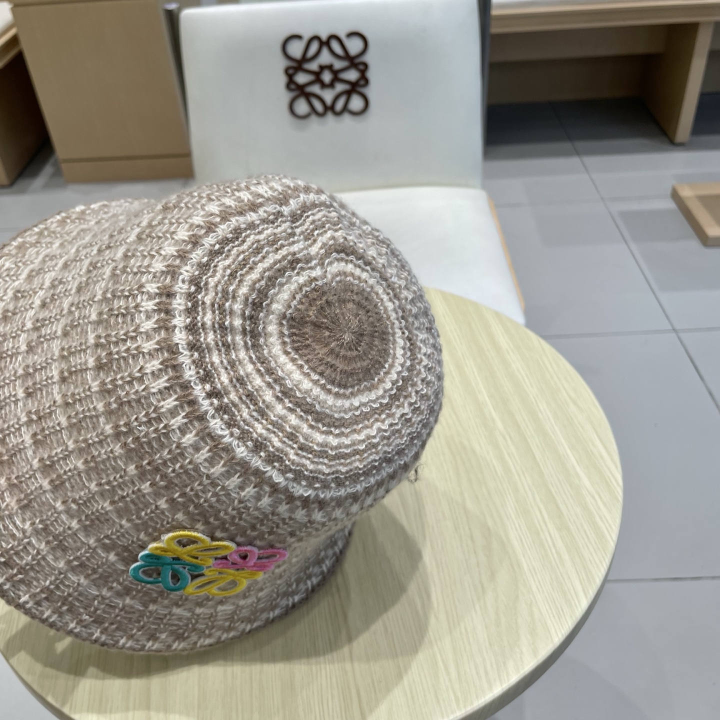  loewe罗意威条纹针织渔夫帽子女秋冬新款素颜遮脸水桶帽气质百搭保暖盆帽