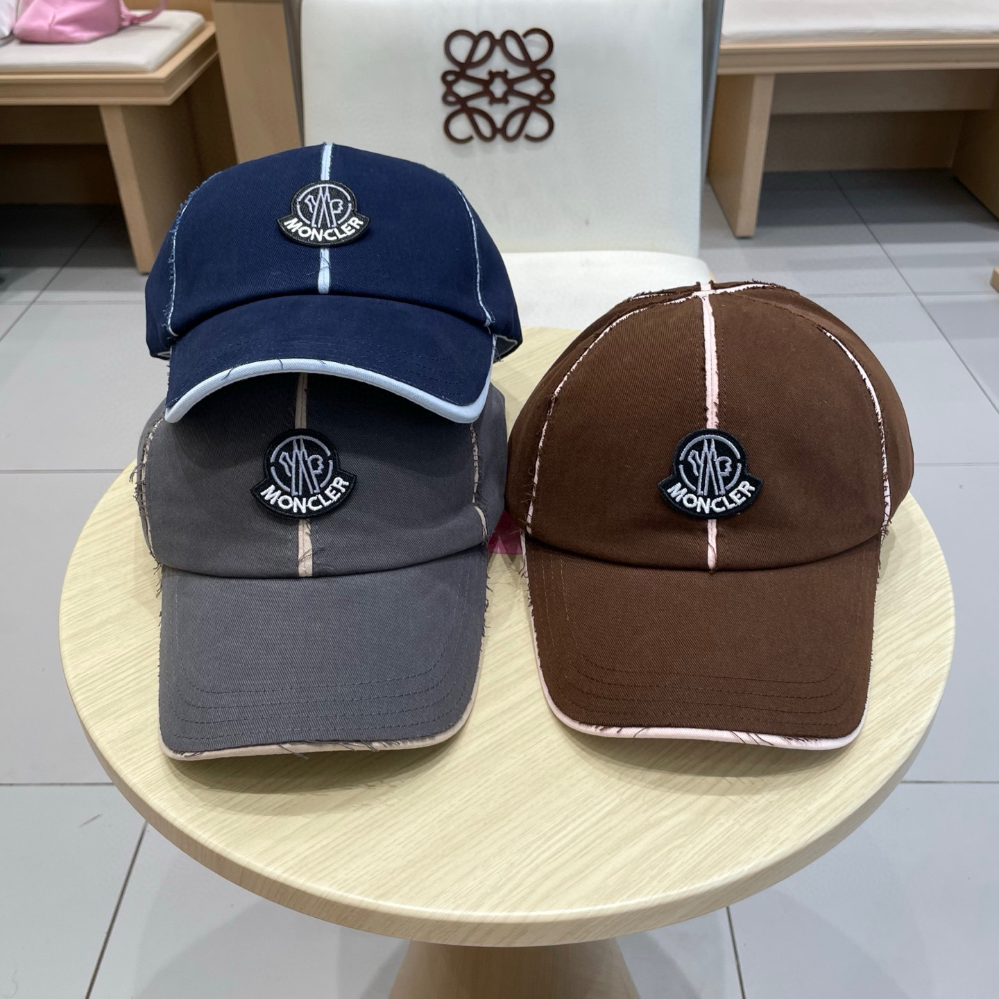 蒙口【MONCELER早秋新款简约棒球帽女网眼透气遮阳帽时尚百搭鸭舌帽潮男