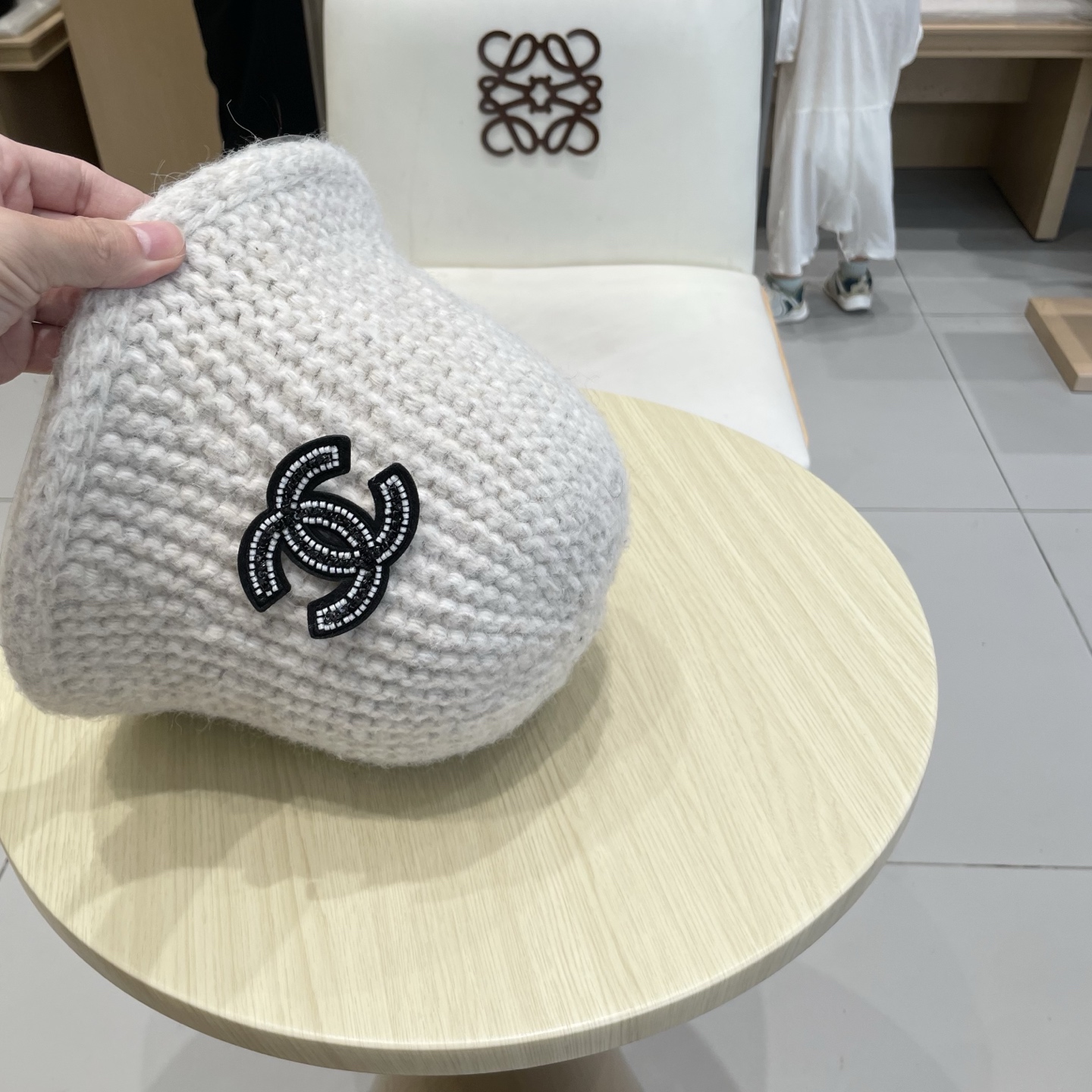 chanel香奈儿围保暖水桶帽子女士2025新款秋冬纯色加厚渔夫盆帽显脸小