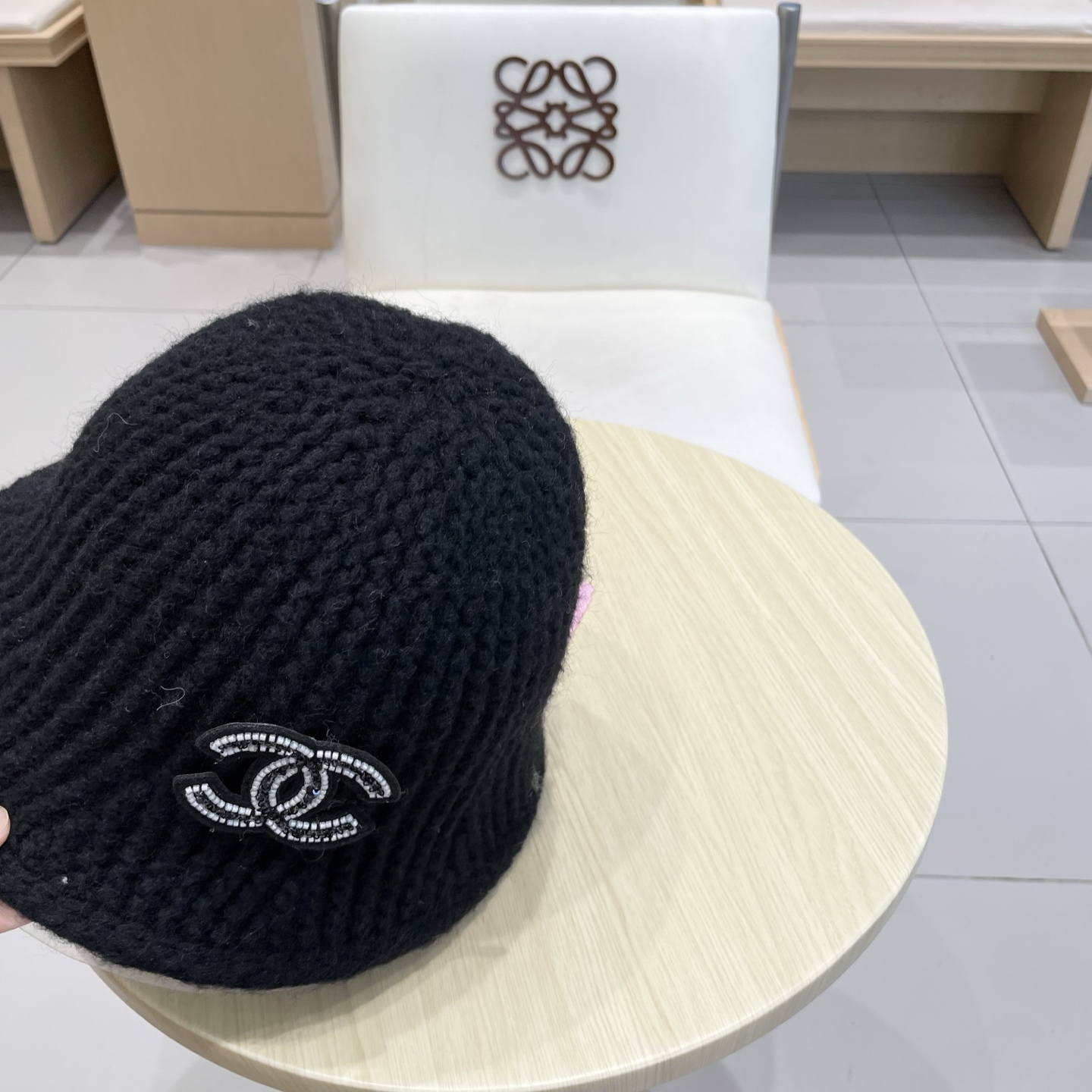 chanel香奈儿围保暖水桶帽子女士2025新款秋冬纯色加厚渔夫盆帽显脸小