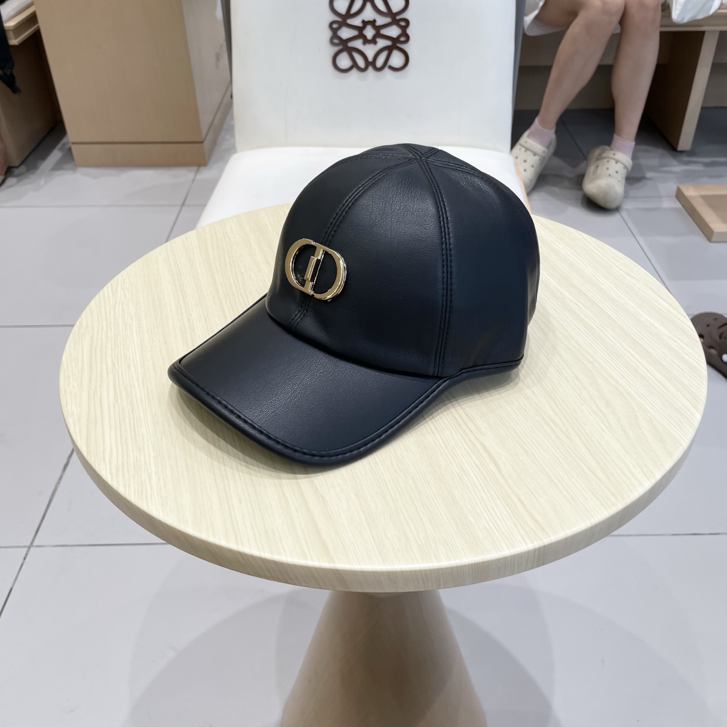 迪奥DIOR秋冬新款韩版纯色绵羊皮棒球帽男女高端时尚简约百搭显脸小鸭舌帽