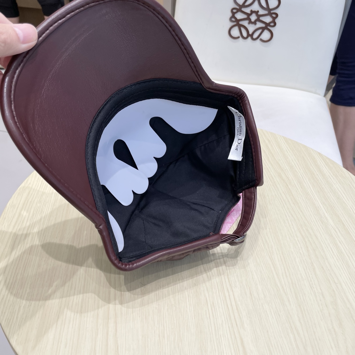 迪奥DIOR秋冬新款韩版纯色绵羊皮棒球帽男女高端时尚简约百搭显脸小鸭舌帽