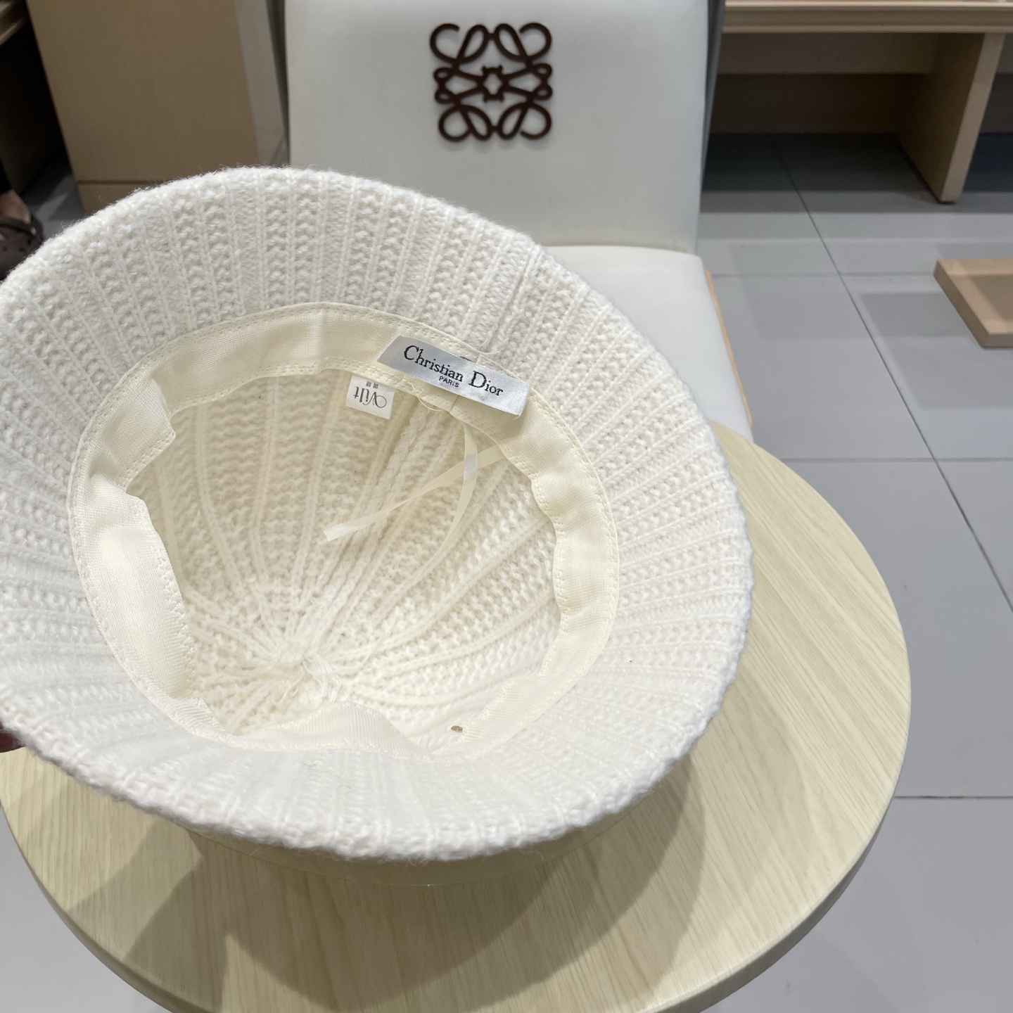 Dior迪奥日系复古纯色水桶帽子女百搭毛绒针织渔夫帽冬季保暖显脸小盆帽女