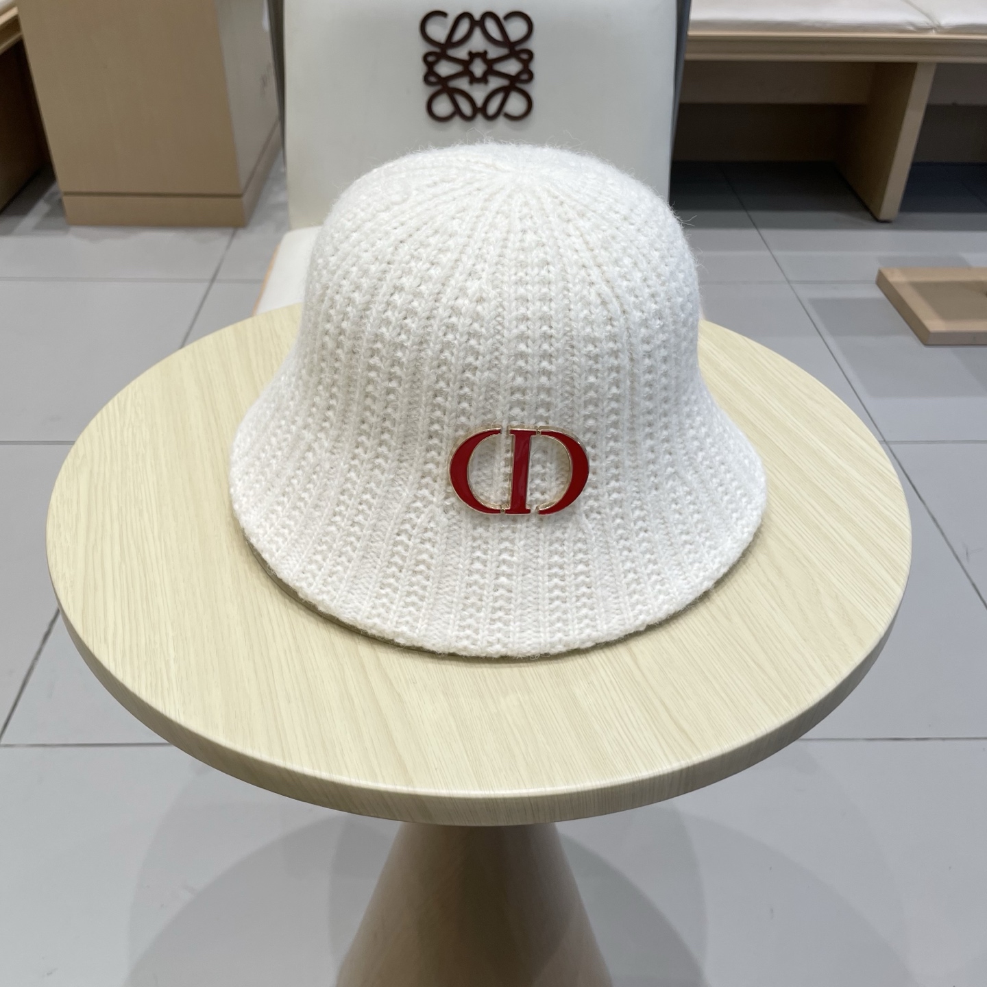 Dior迪奥日系复古纯色水桶帽子女百搭毛绒针织渔夫帽冬季保暖显脸小盆帽女