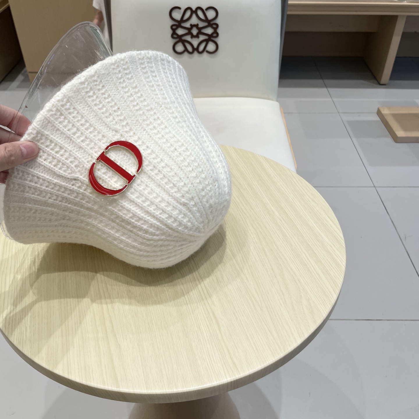 Dior迪奥日系复古纯色水桶帽子女百搭毛绒针织渔夫帽冬季保暖显脸小盆帽女