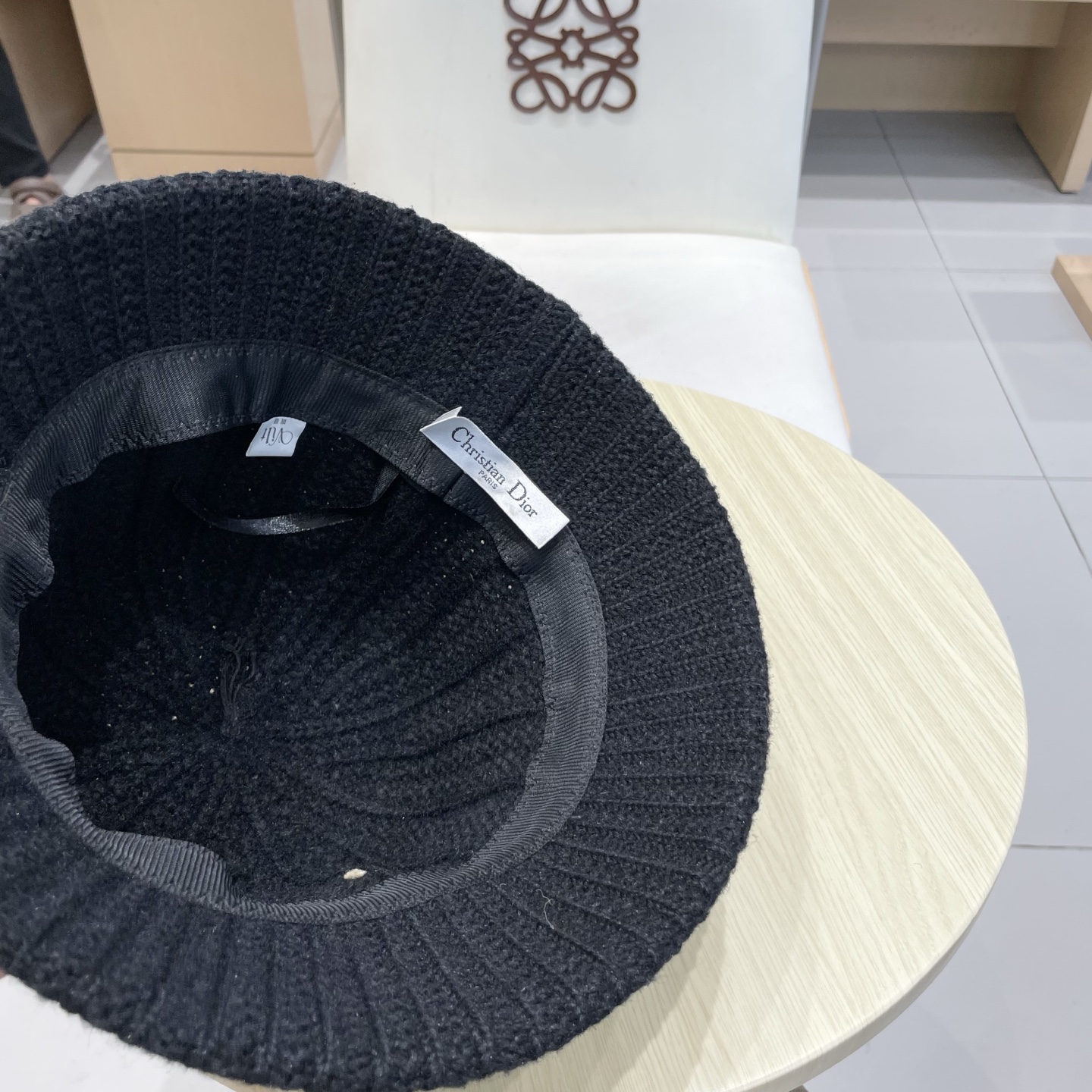 Dior迪奥日系复古纯色水桶帽子女百搭毛绒针织渔夫帽冬季保暖显脸小盆帽女