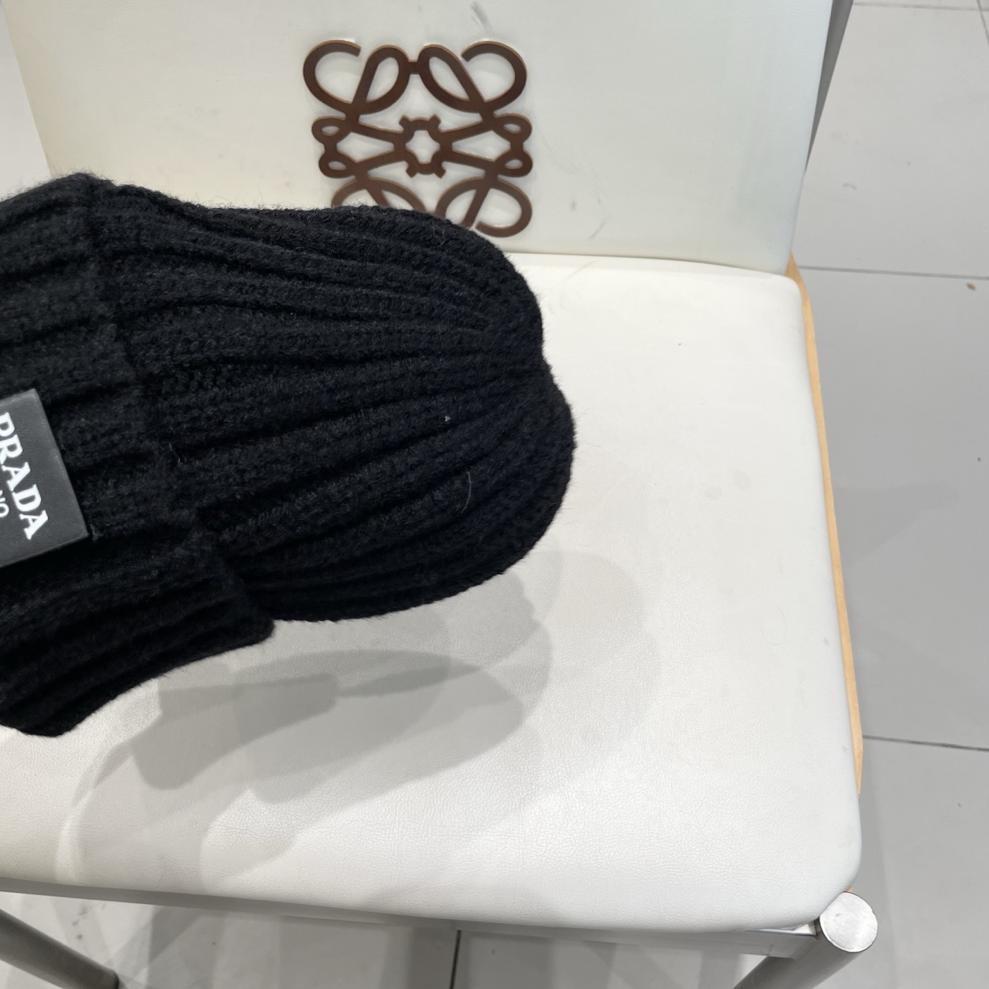 普拉达🐰秋冬毛线帽简直质感从头开始了！巨推荐大家这顶不管什么类型的衣服都好配💖休闲和甜美都能牢牢拿捏