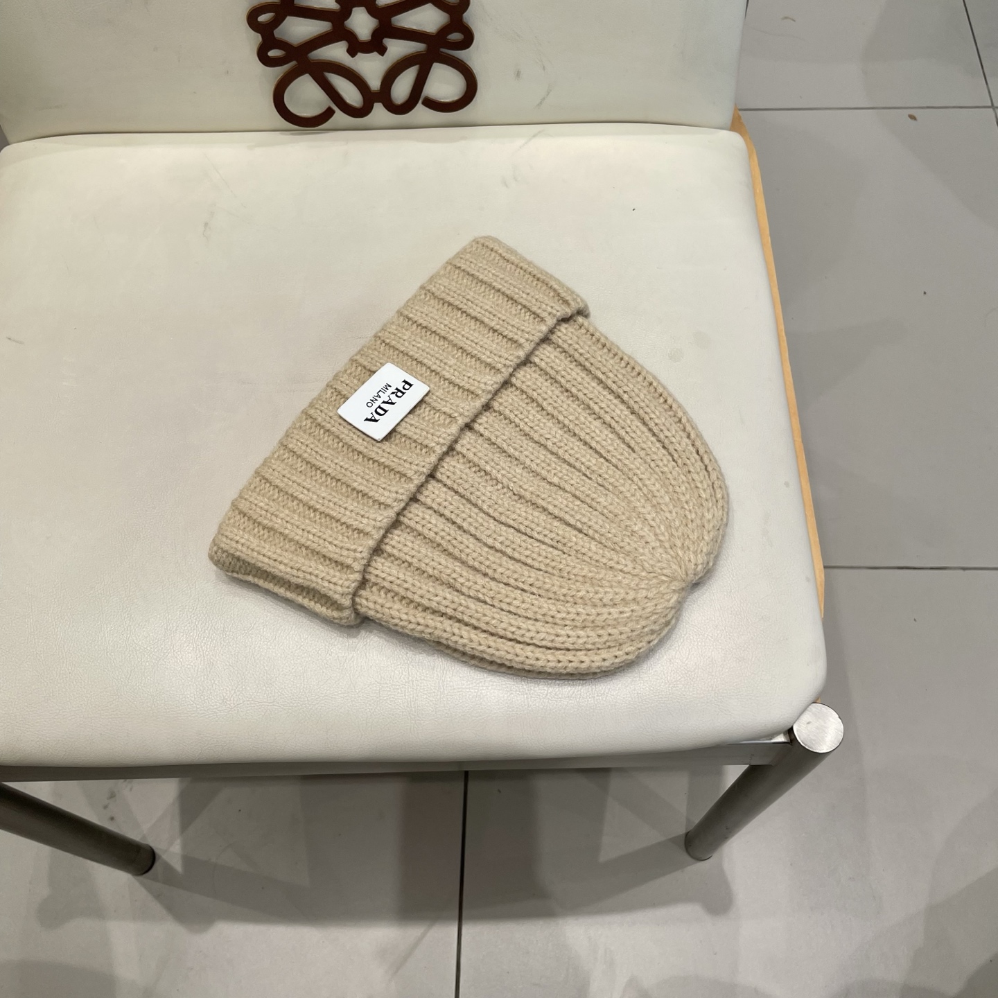 普拉达🐰秋冬毛线帽简直质感从头开始了！巨推荐大家这顶不管什么类型的衣服都好配💖休闲和甜美都能牢牢拿捏