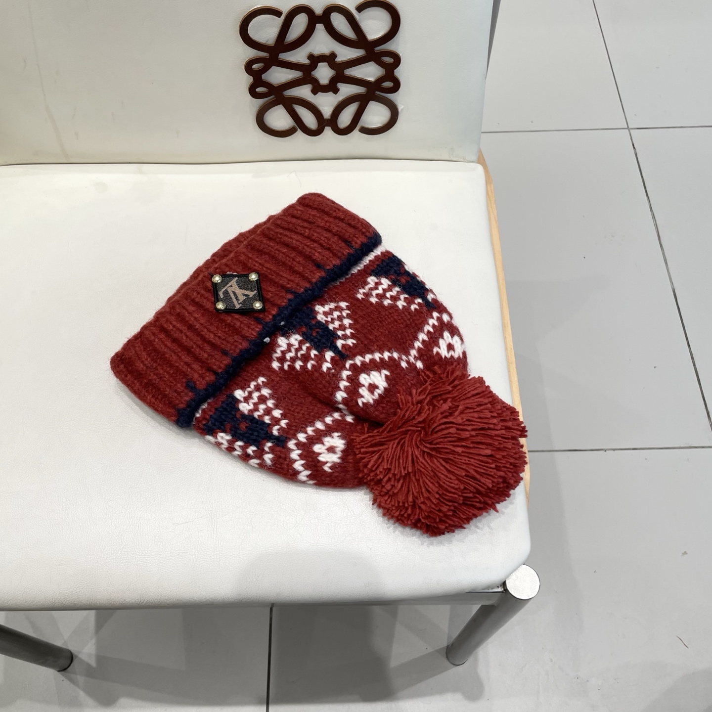 Lv路易威登复古提花毛球针织帽子女2025新款秋冬季保暖护耳显脸小防寒毛线帽