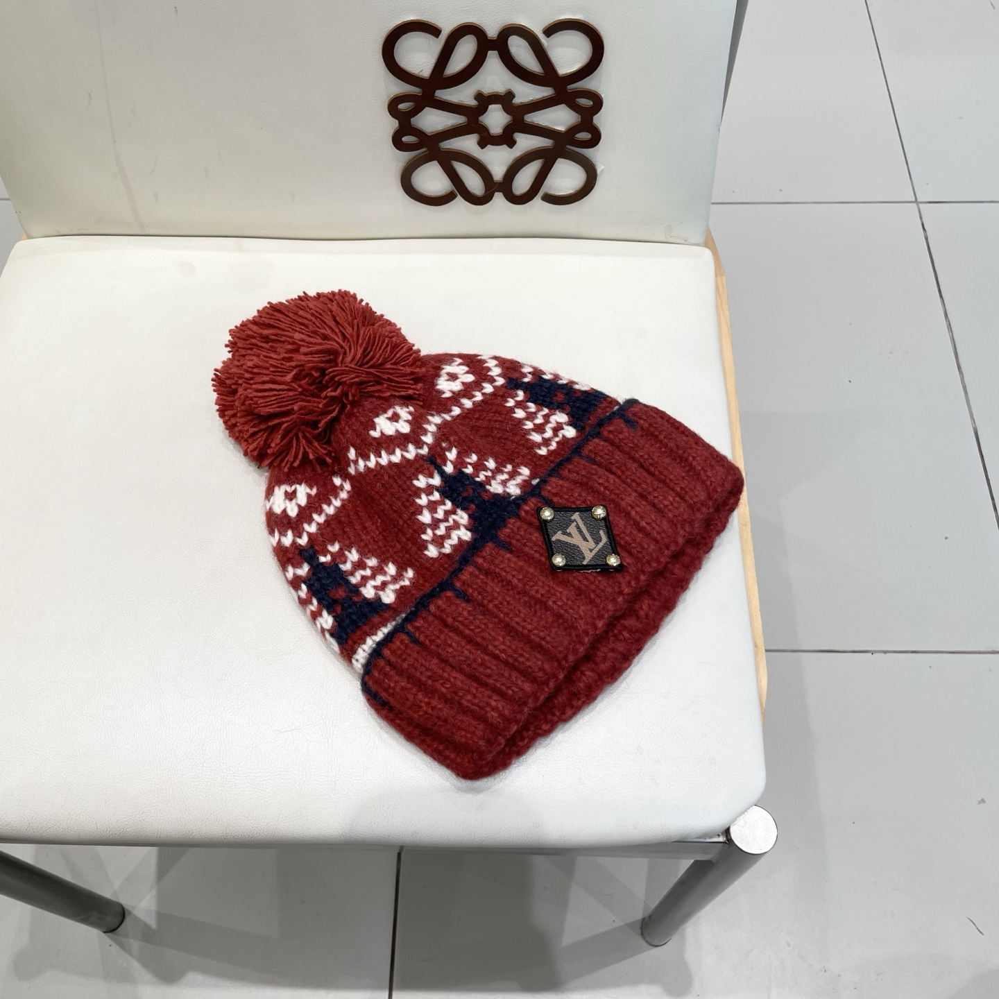 Lv路易威登复古提花毛球针织帽子女2025新款秋冬季保暖护耳显脸小防寒毛线帽