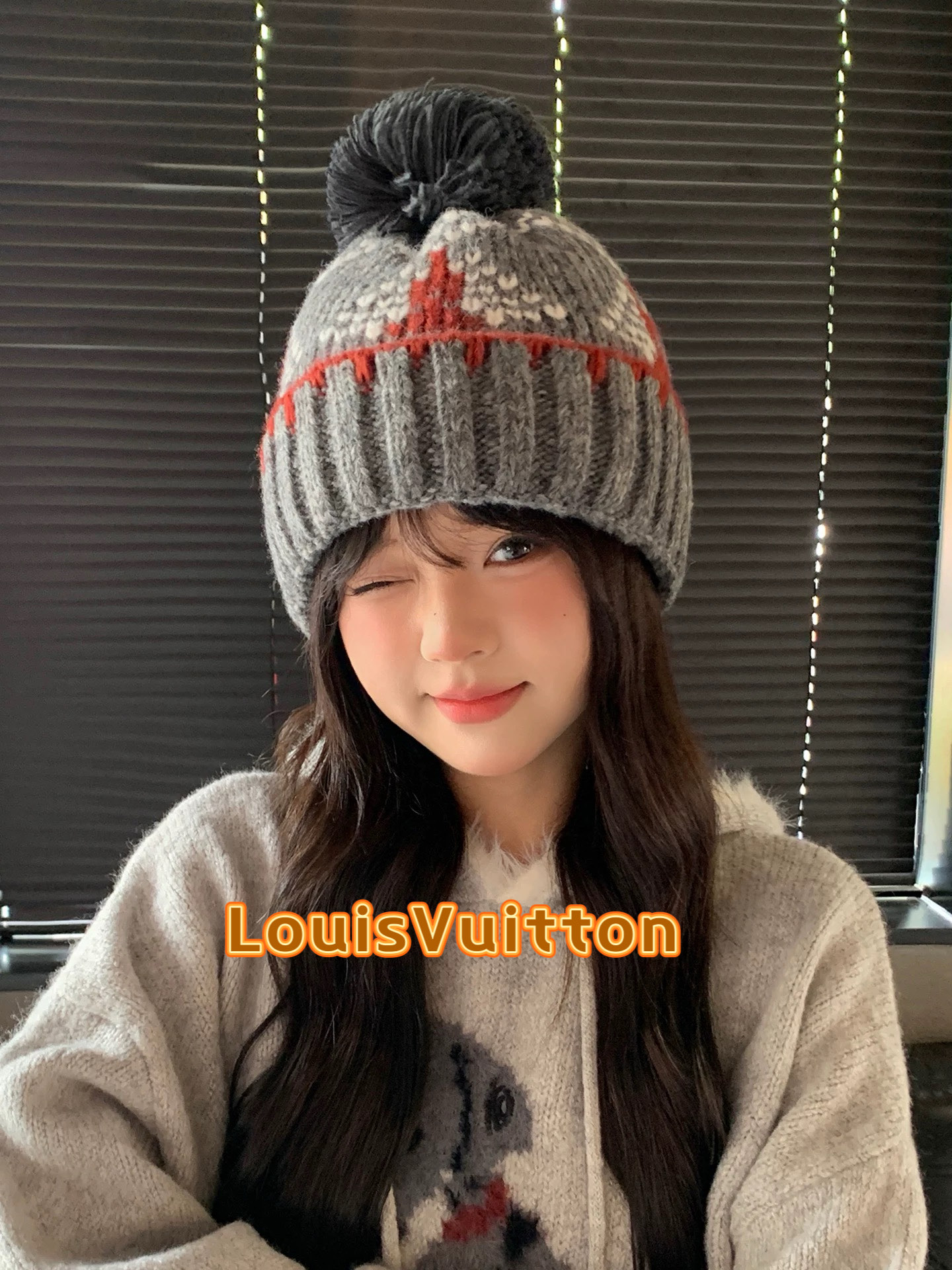 Lv路易威登复古提花毛球针织帽子女2025新款秋冬季保暖护耳显脸小防寒毛线帽