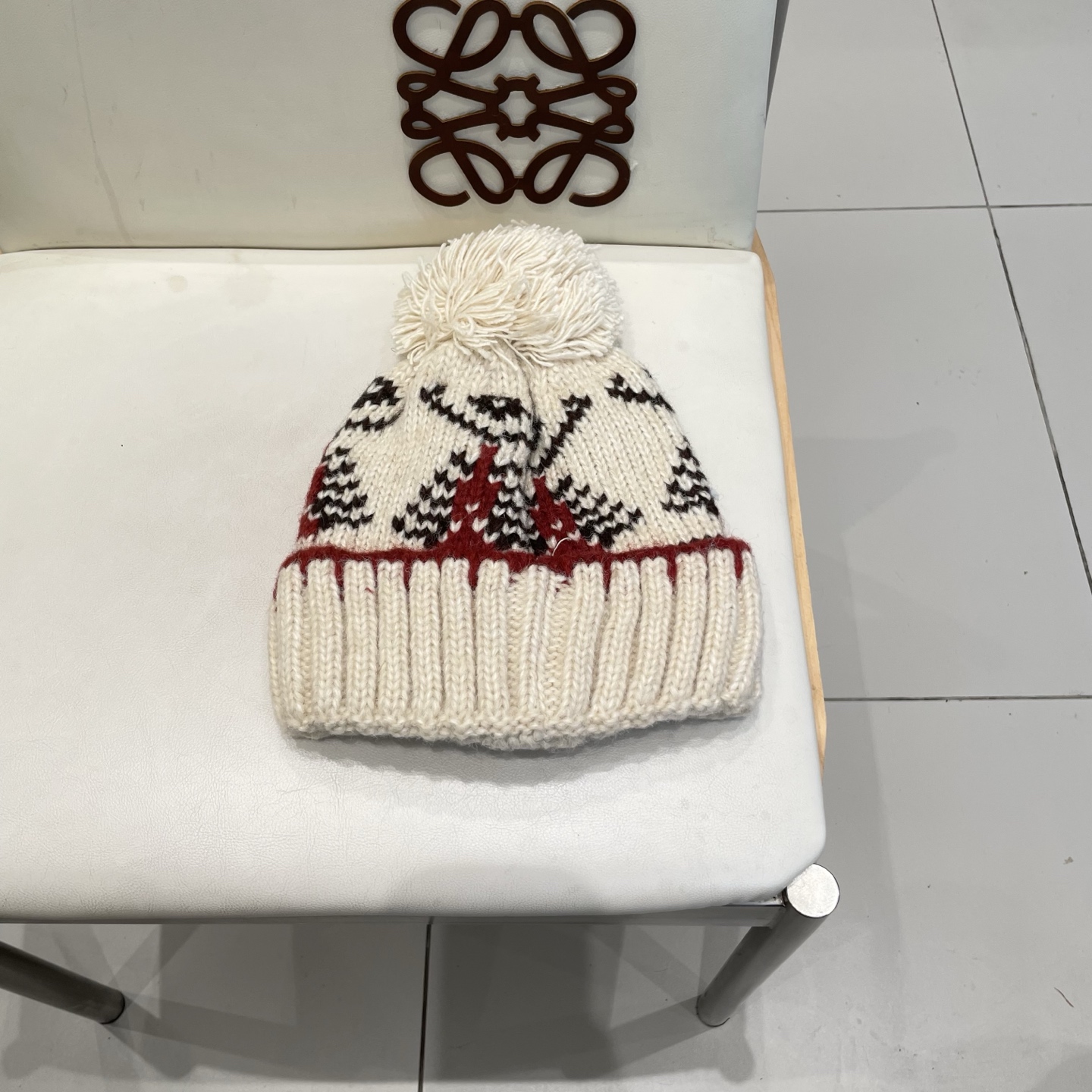 Lv路易威登复古提花毛球针织帽子女2025新款秋冬季保暖护耳显脸小防寒毛线帽