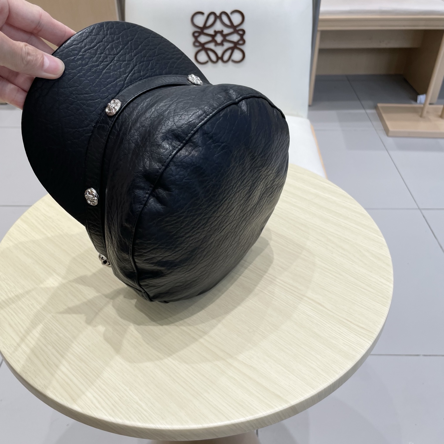 Chrome Hearts春秋冬季真皮帽子男女士情侣同款保暖薄款平顶帽鸭舌帽