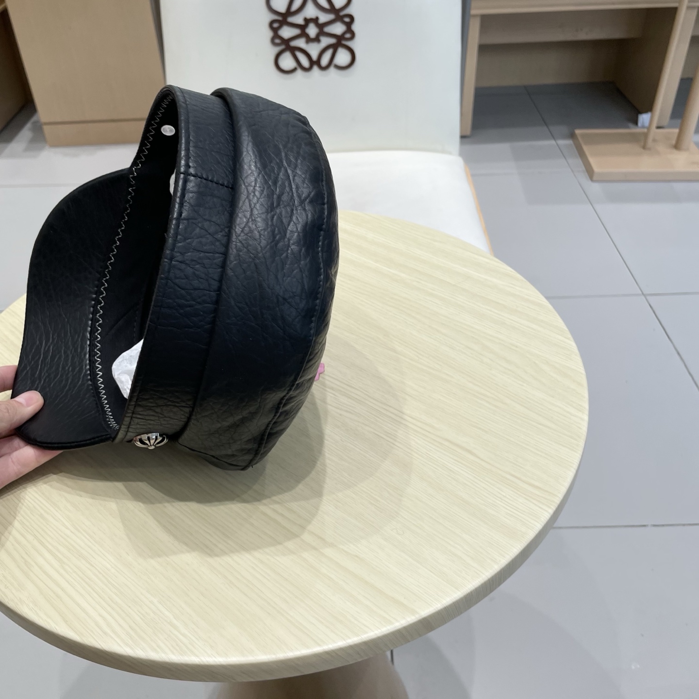 Chrome Hearts春秋冬季真皮帽子男女士情侣同款保暖薄款平顶帽鸭舌帽