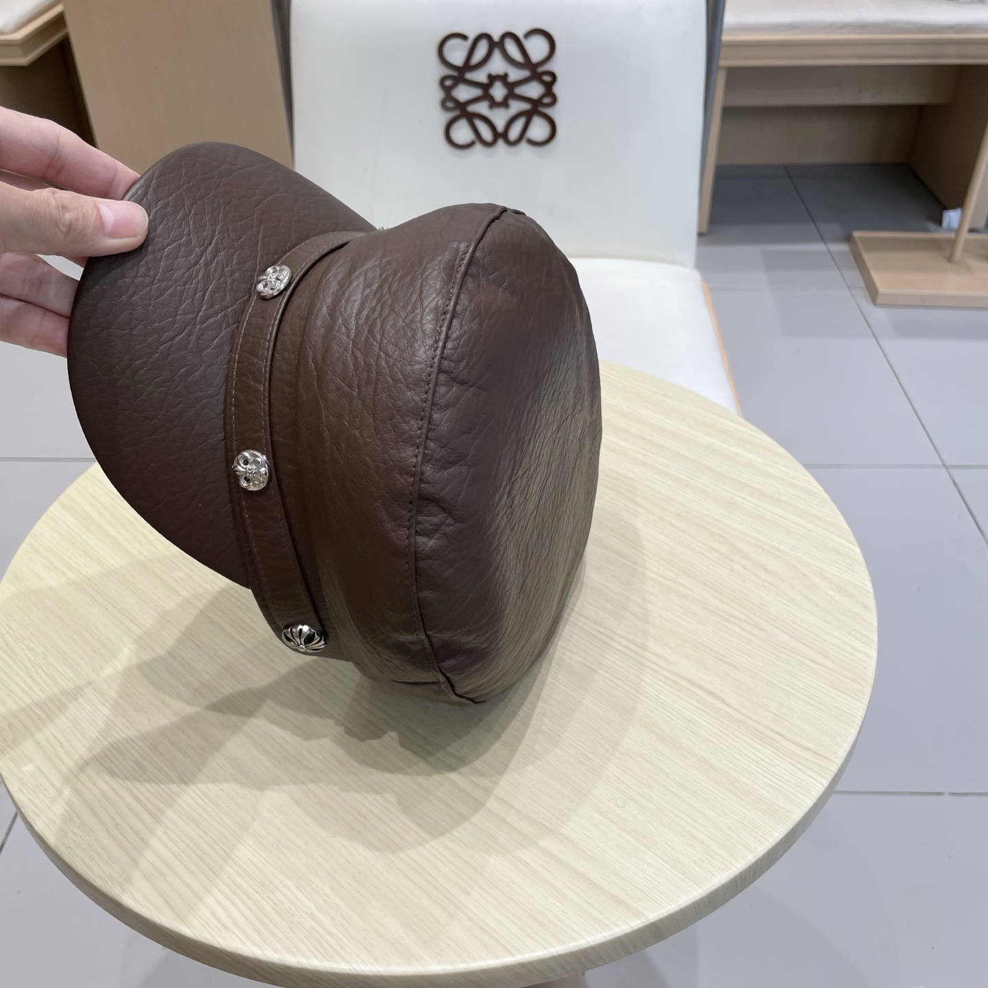 Chrome Hearts春秋冬季真皮帽子男女士情侣同款保暖薄款平顶帽鸭舌帽