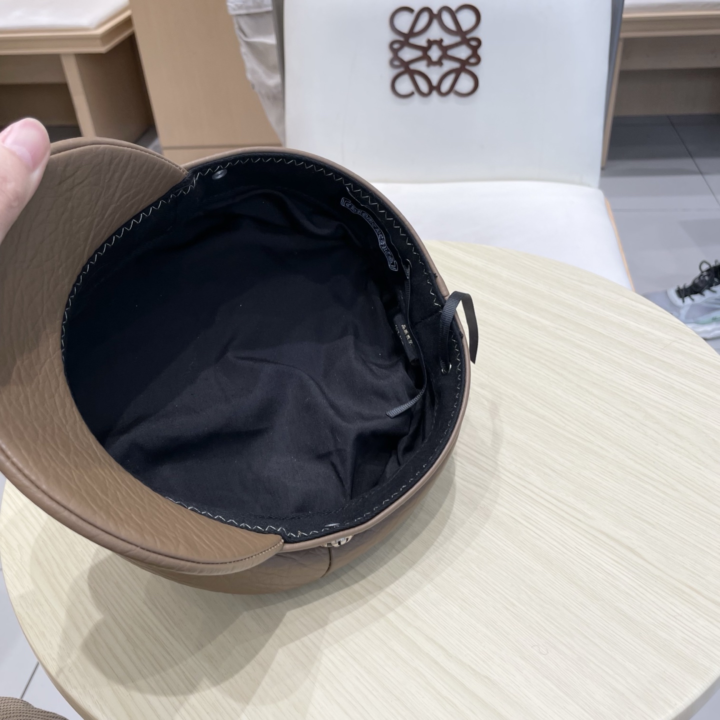 Chrome Hearts春秋冬季真皮帽子男女士情侣同款保暖薄款平顶帽鸭舌帽