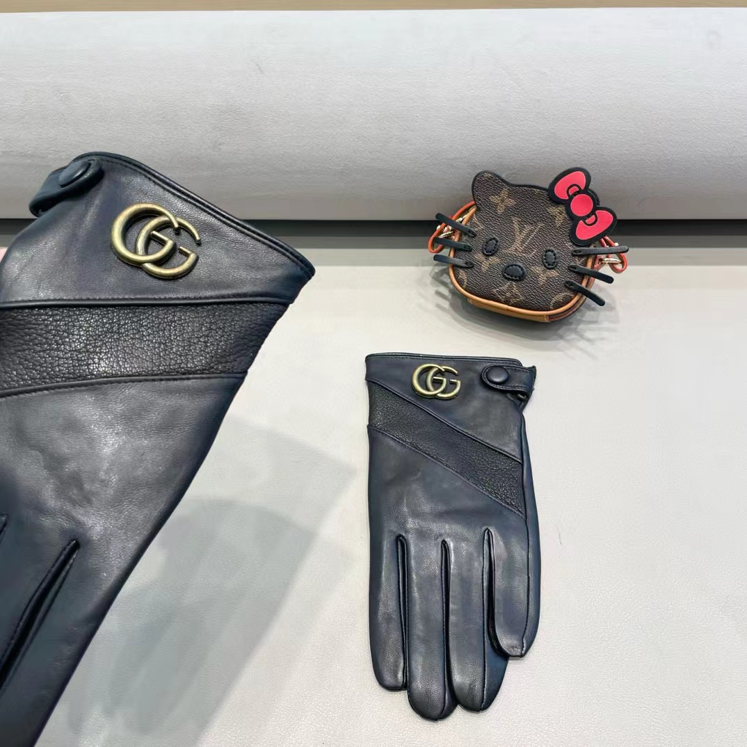 古奇GUCCi男款新品羊皮手套，时尚手套，秋冬保暖加绒内里，经典简洁💕上手超舒适柔软、百搭！码数l,xl