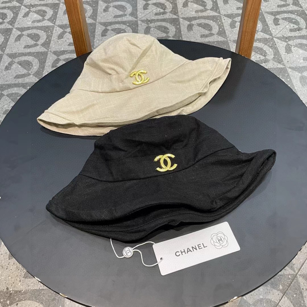 【CHANEL香奈儿】新款小香风拼接遮阳大沿渔夫帽，独特设计～复古文艺的一款