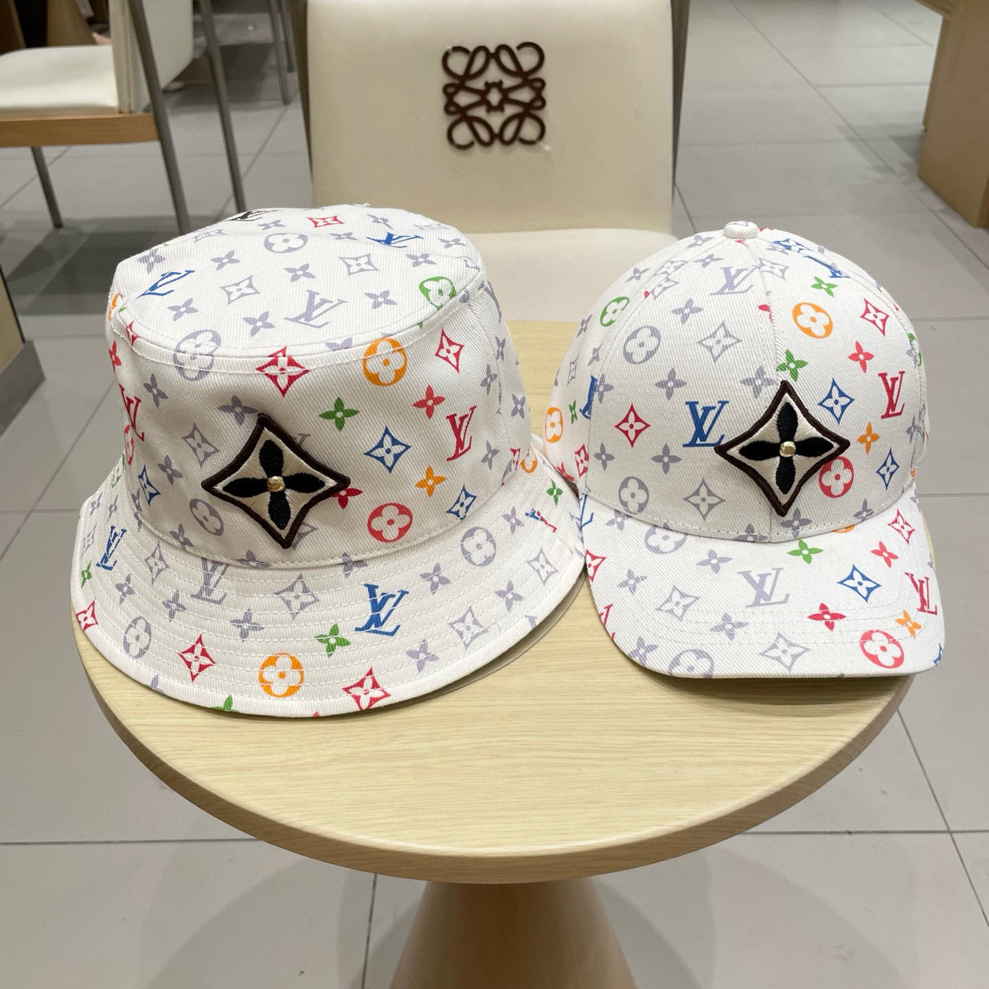 LV路易威登渔夫帽棒球帽 轻盈透气。完美版型，独家实物拍摄，男女适用