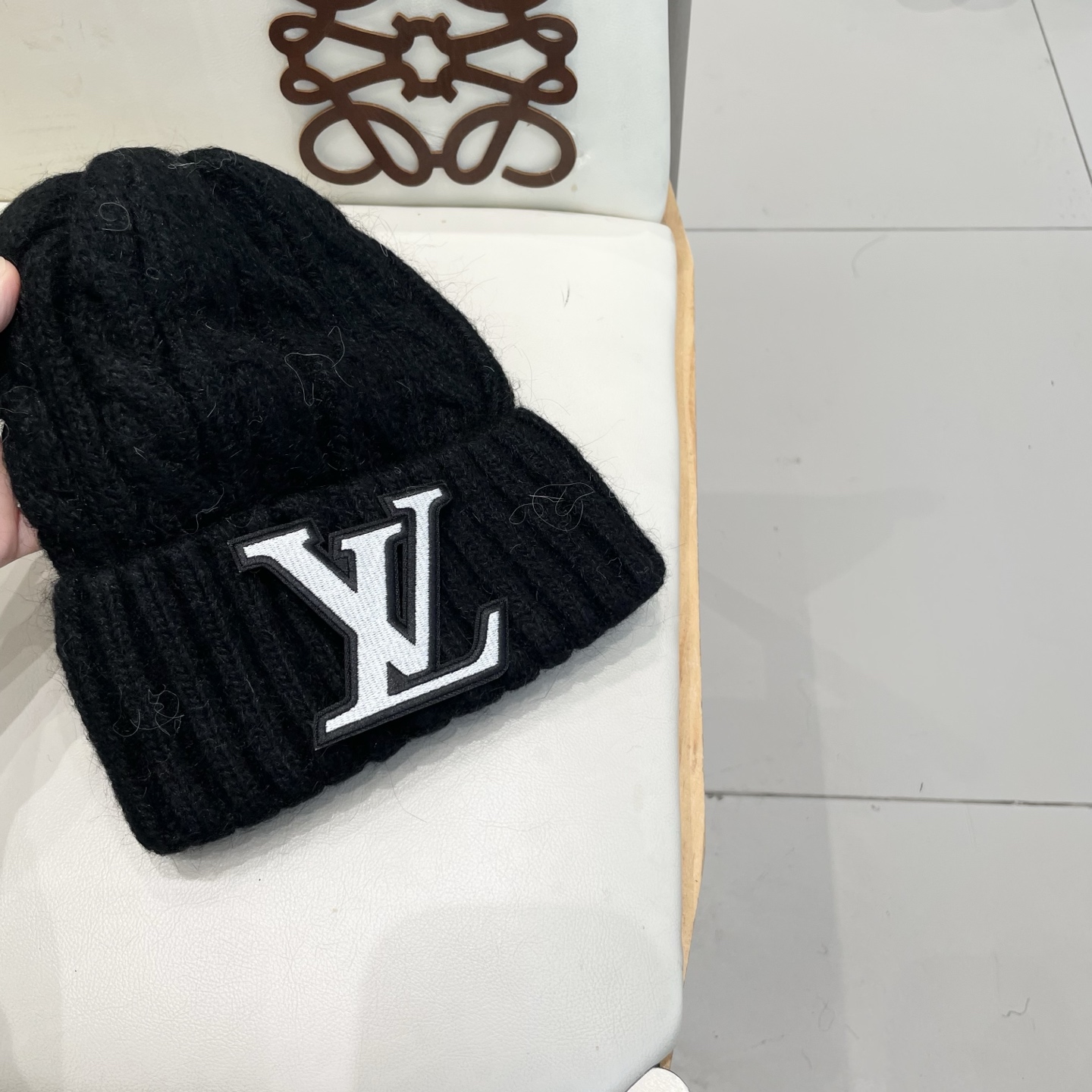 Lv路易斯针织毛线帽