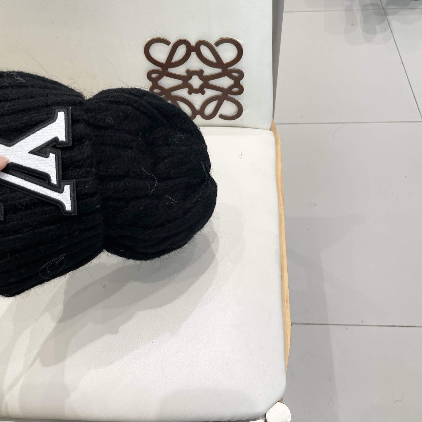 Lv路易斯针织毛线帽