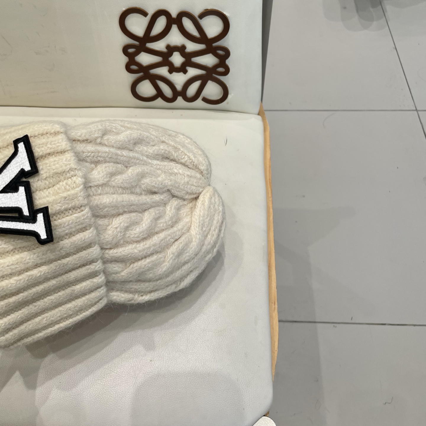 Lv路易斯针织毛线帽