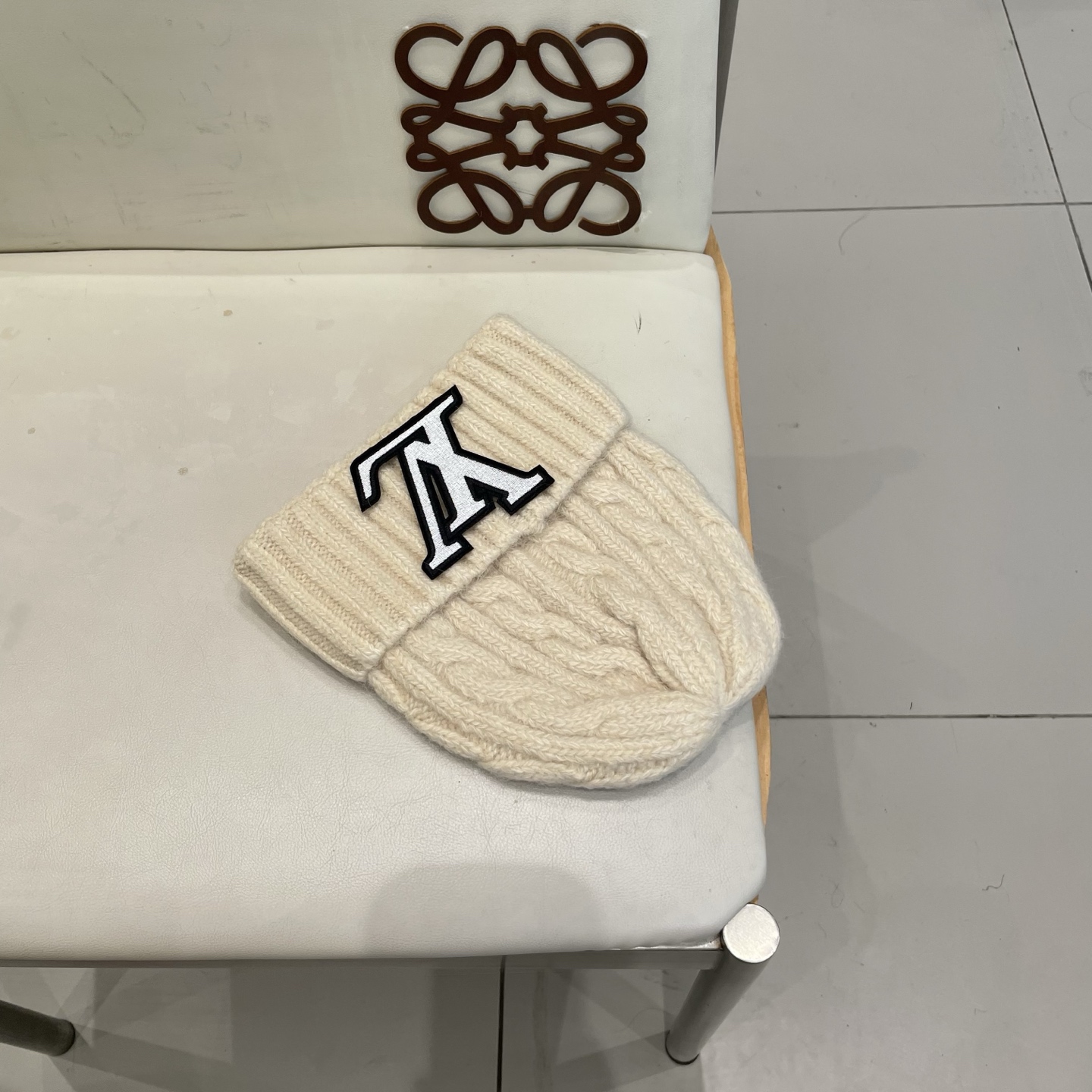 Lv路易斯针织毛线帽