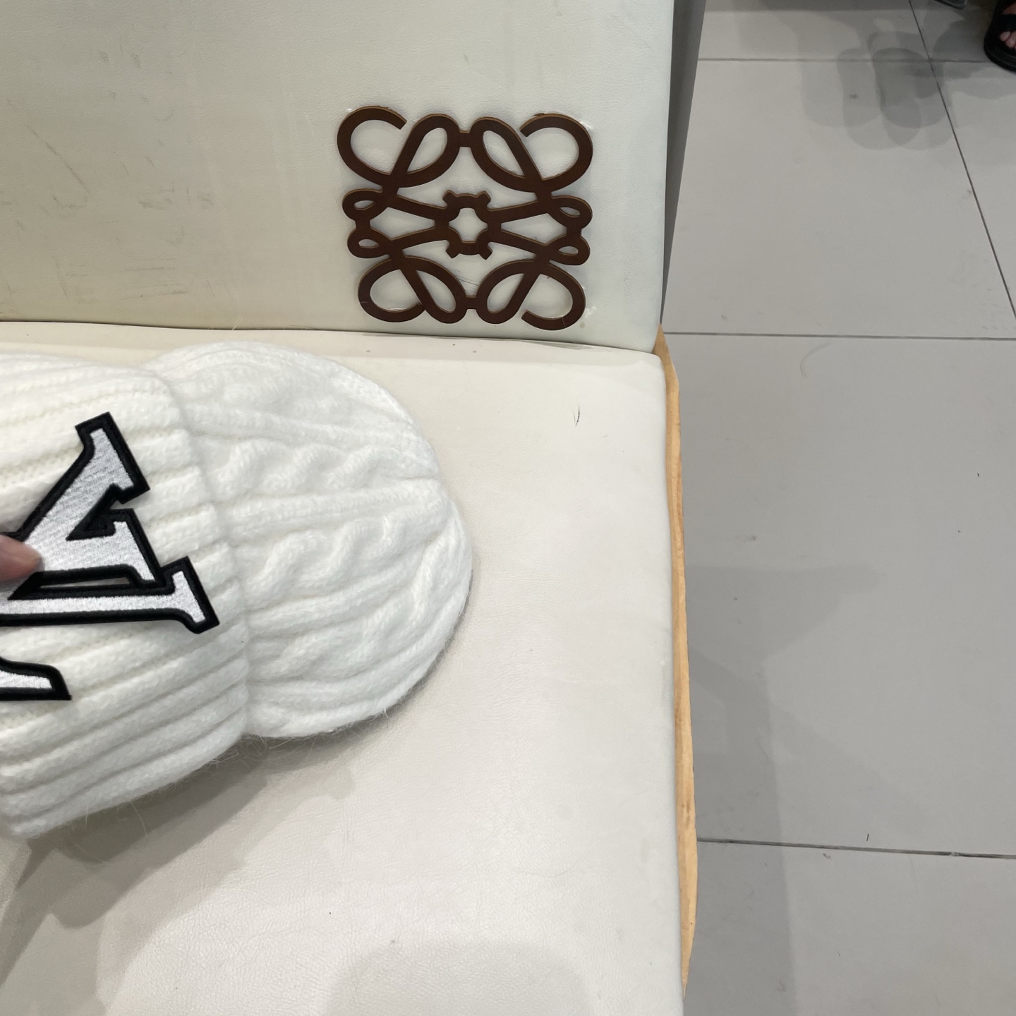 Lv路易斯针织毛线帽