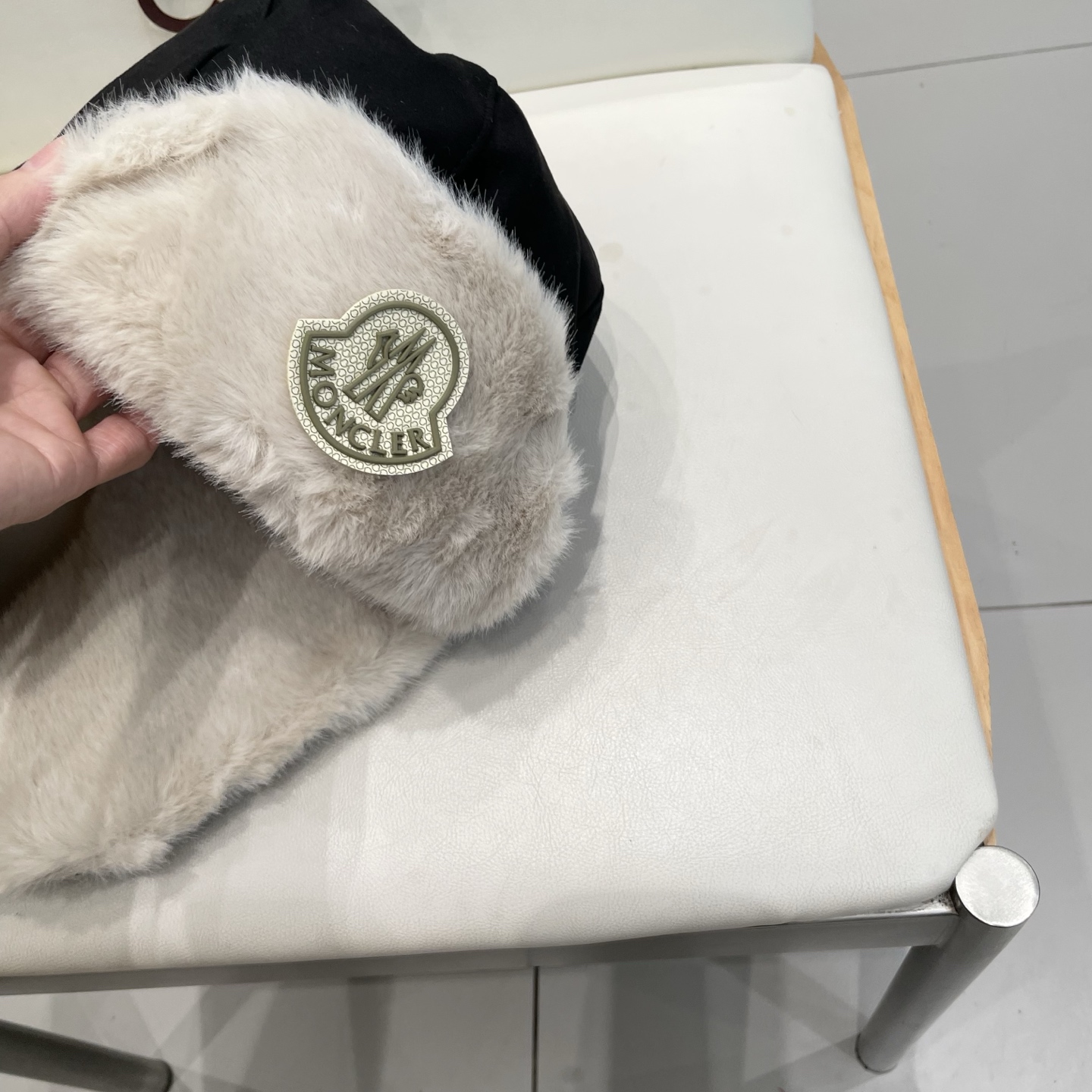 蒙口Moncler盟可睐东北防寒帽子女冬季加绒加厚棉帽户外骑行电动车保暖雪地雷锋帽男