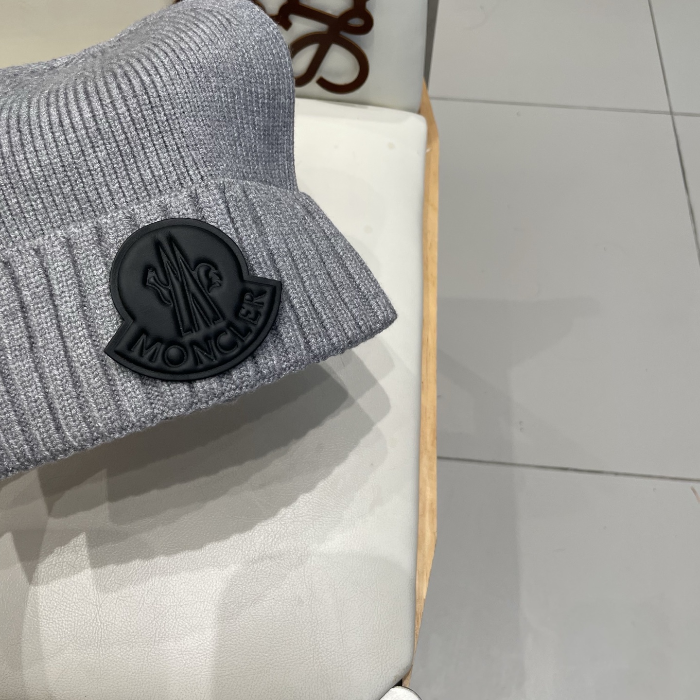 蒙口Moncler盟可睐💥针织帽，原单复刻.非常柔软亲肤，弹性很好💓有质感又非常百搭的款式~保暖的 羊绒