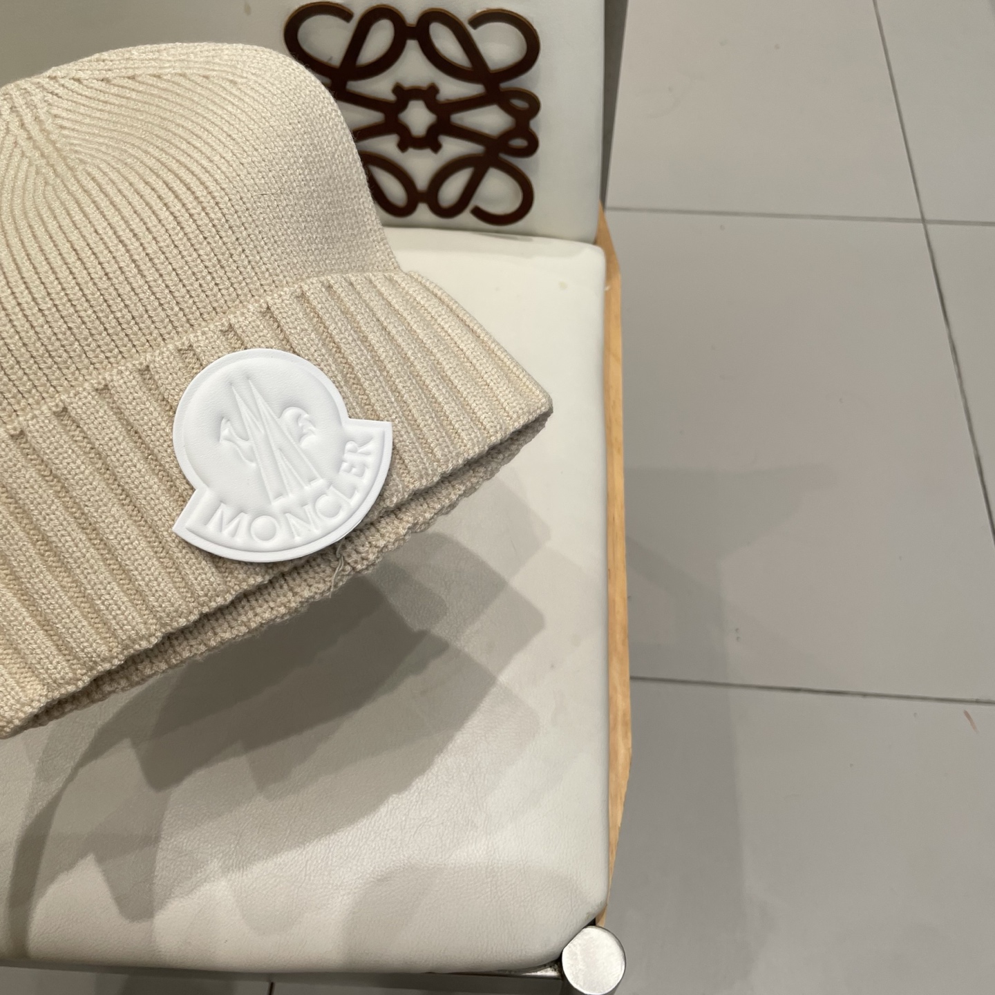 蒙口Moncler盟可睐💥针织帽，原单复刻.非常柔软亲肤，弹性很好💓有质感又非常百搭的款式~保暖的 羊绒