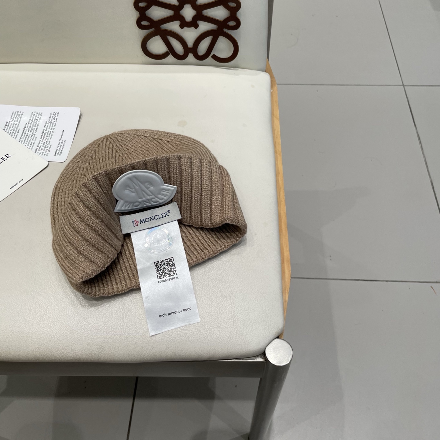 蒙口Moncler盟可睐💥针织帽，原单复刻.非常柔软亲肤，弹性很好💓有质感又非常百搭的款式~保暖的 羊绒
