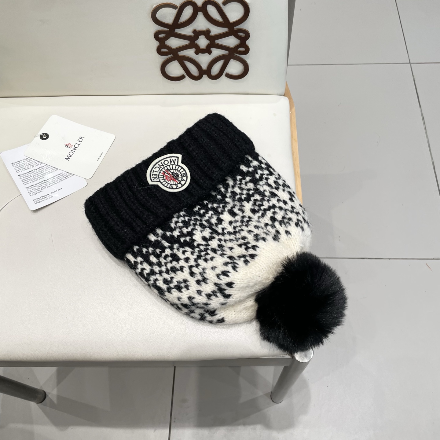 蒙口Moncler盟可睐2025新款提花毛线帽子女秋冬季护耳保暖可爱毛球针织帽大头围冷帽