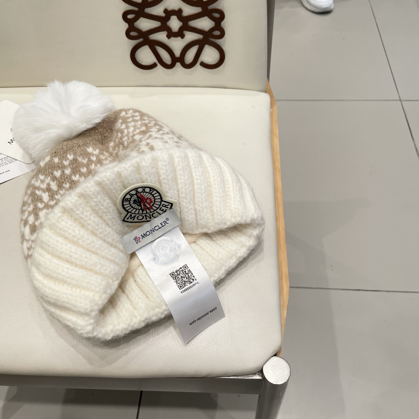 蒙口Moncler盟可睐2025新款提花毛线帽子女秋冬季护耳保暖可爱毛球针织帽大头围冷帽