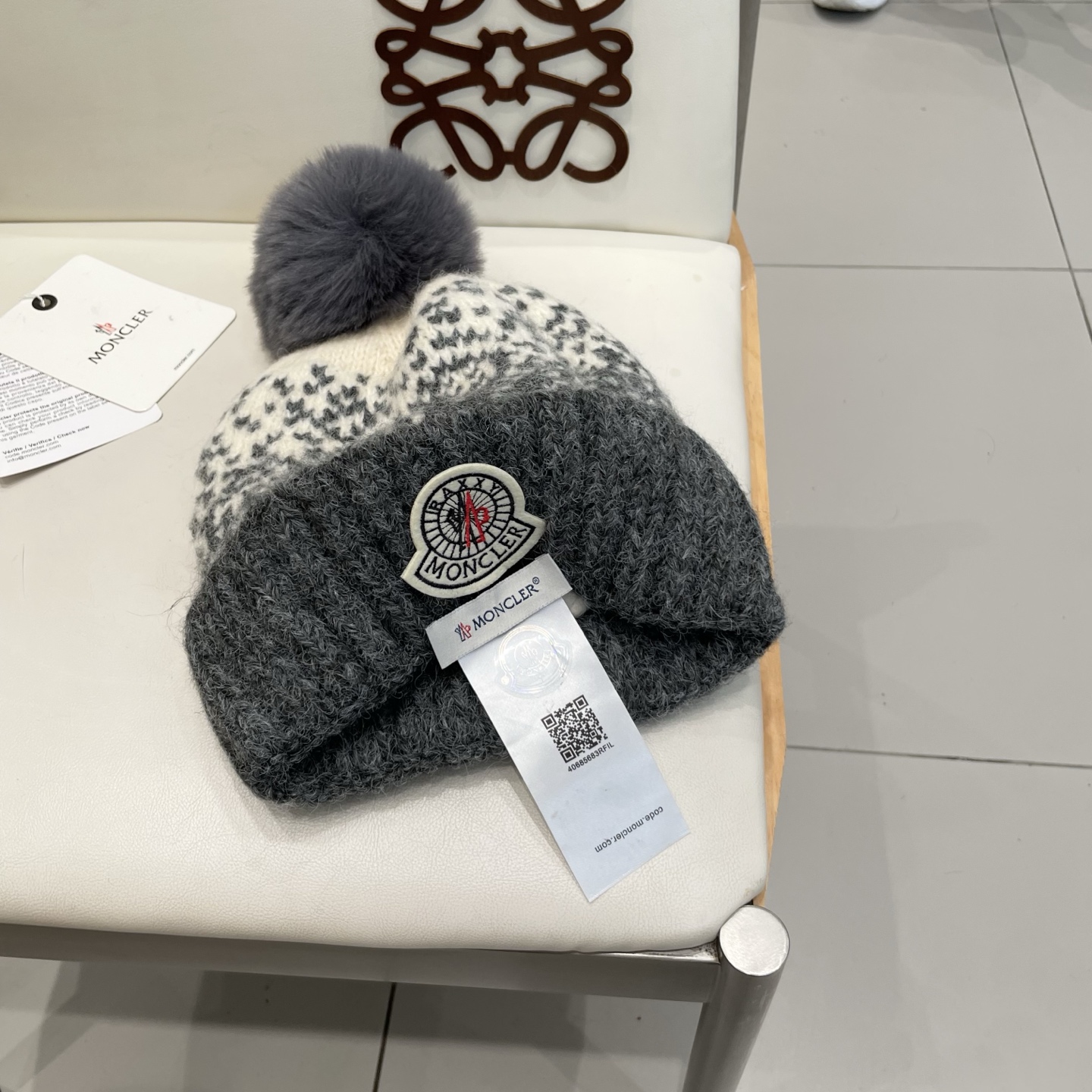 蒙口Moncler盟可睐2025新款提花毛线帽子女秋冬季护耳保暖可爱毛球针织帽大头围冷帽