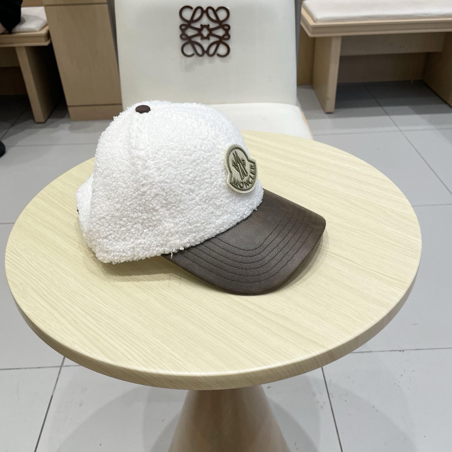 蒙口Moncler盟可睐秋冬羊羔毛棒球帽定制版美拉德色系！​