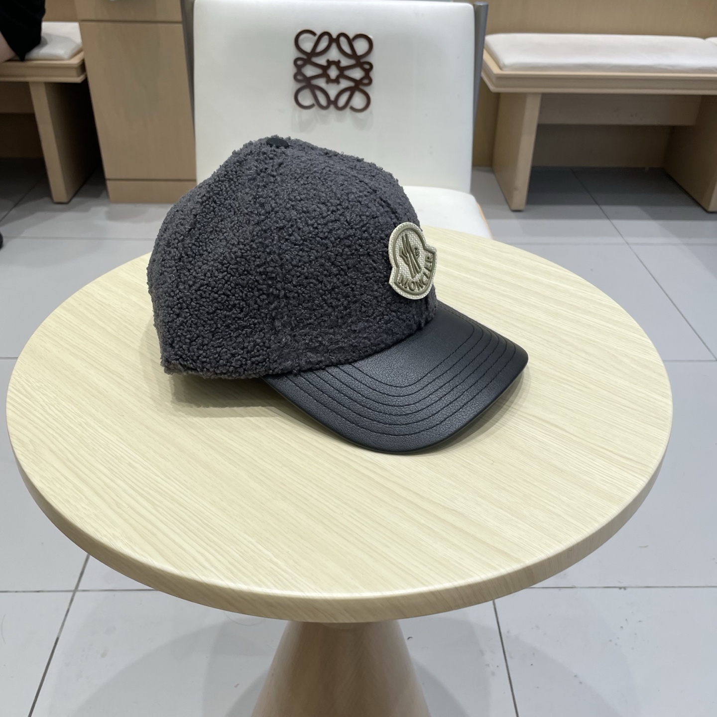 蒙口Moncler盟可睐秋冬羊羔毛棒球帽定制版美拉德色系！​