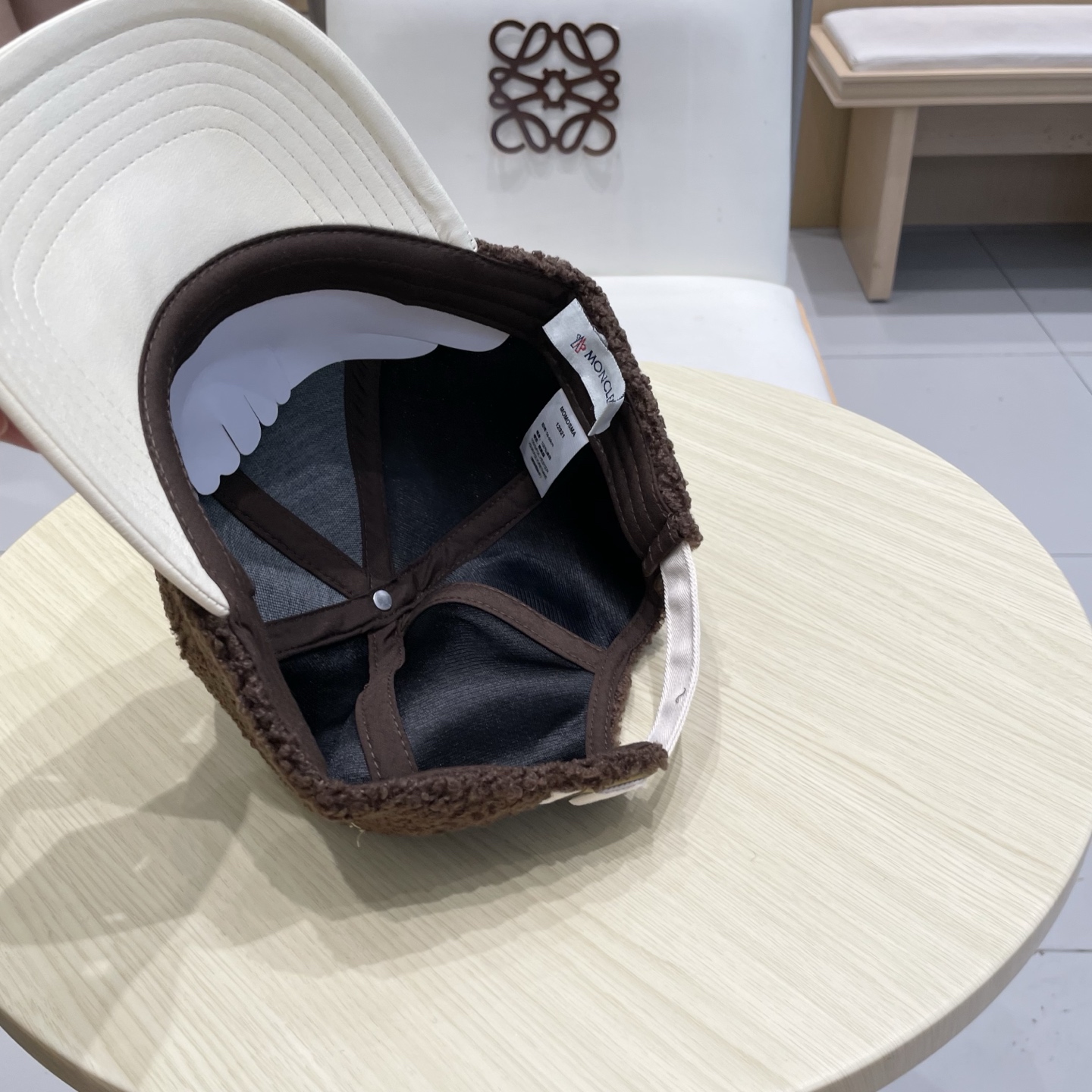 蒙口Moncler盟可睐秋冬羊羔毛棒球帽定制版美拉德色系！​