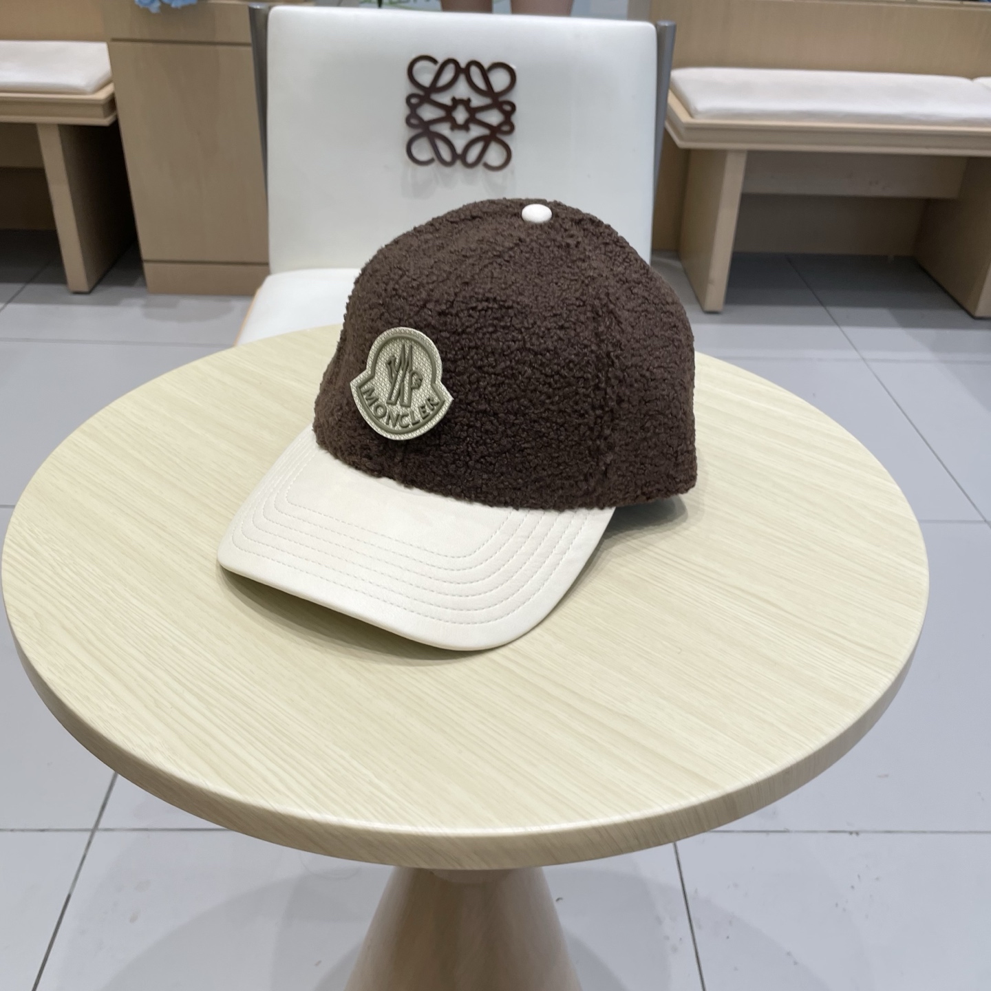 蒙口Moncler盟可睐秋冬羊羔毛棒球帽定制版美拉德色系！​