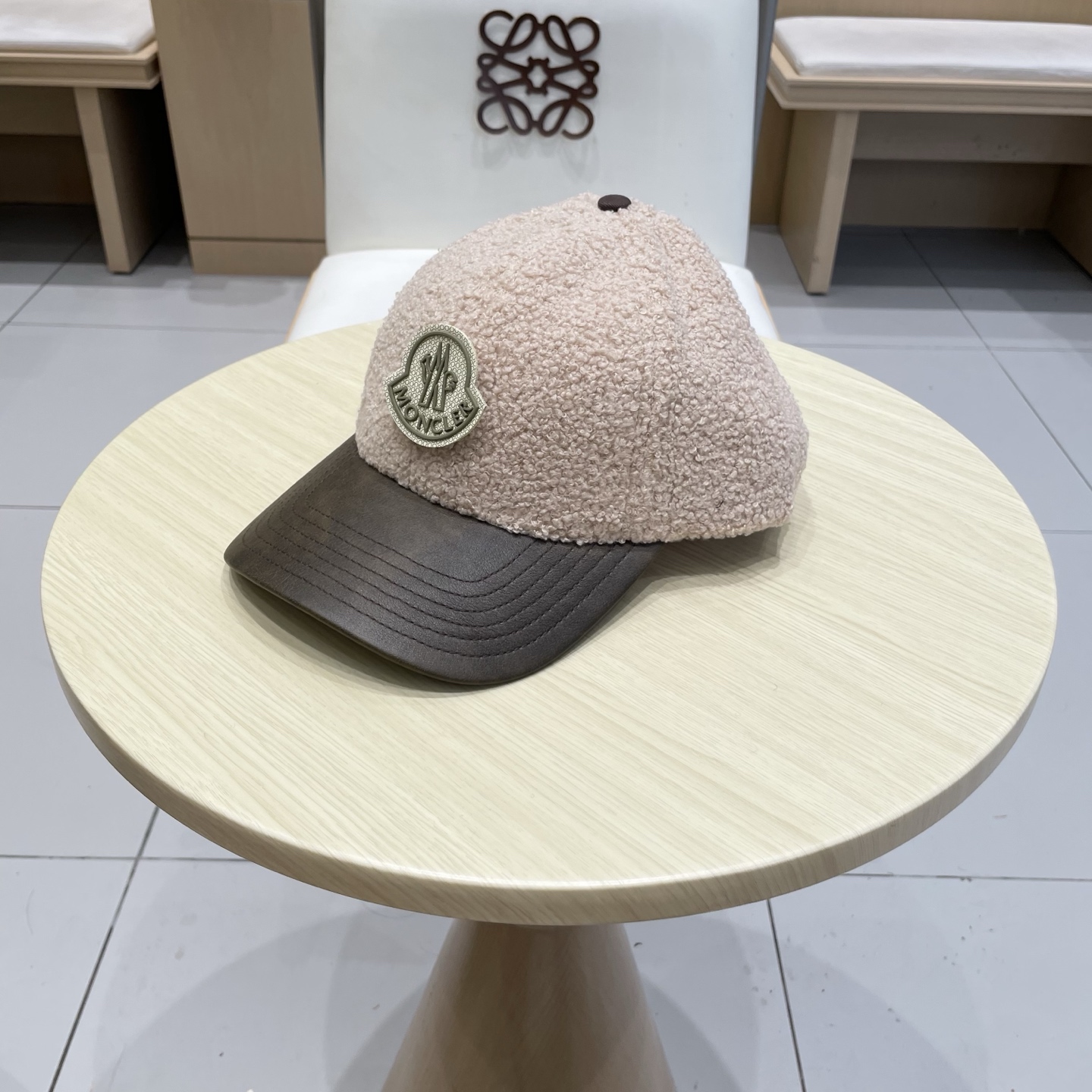 蒙口Moncler盟可睐秋冬羊羔毛棒球帽定制版美拉德色系！​