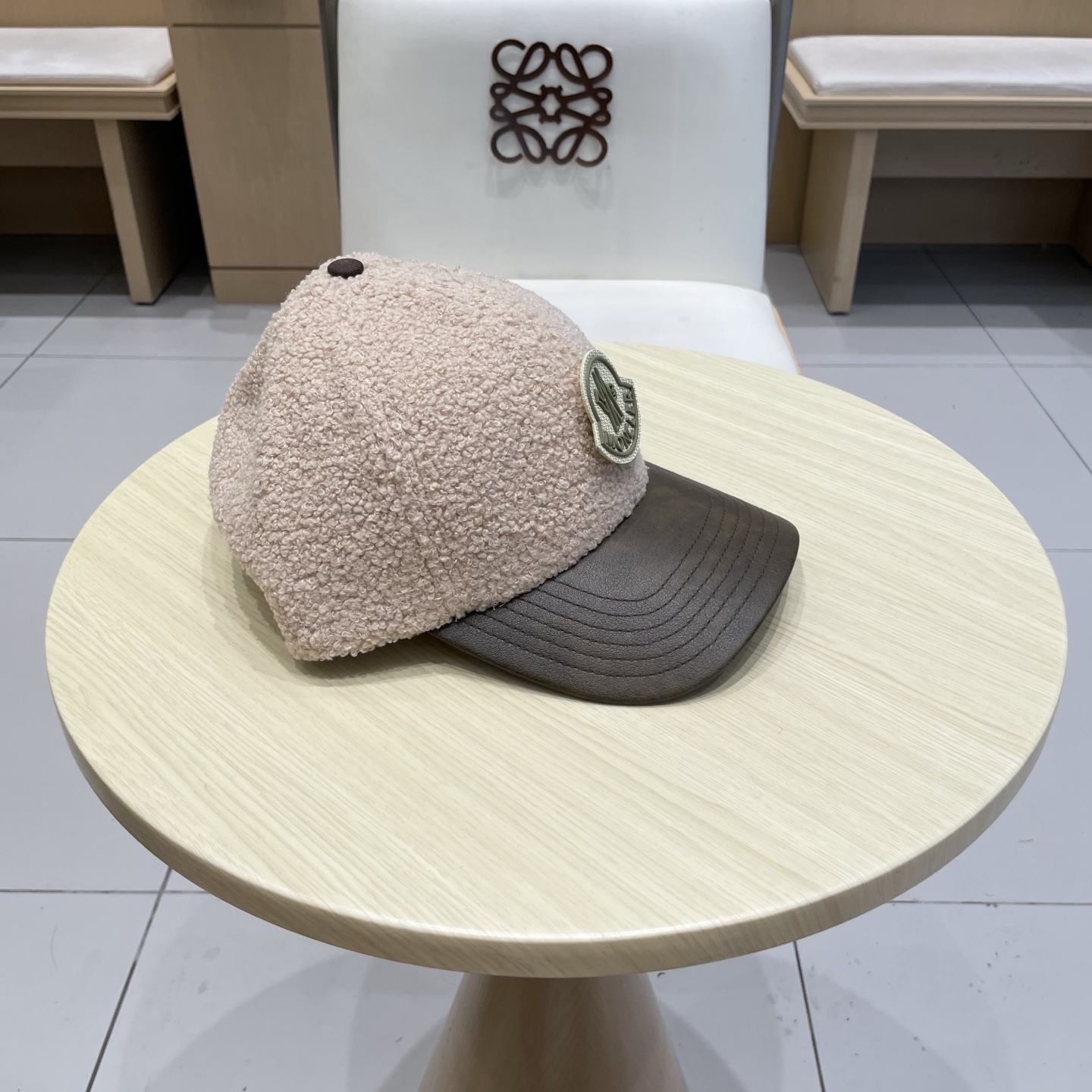 蒙口Moncler盟可睐秋冬羊羔毛棒球帽定制版美拉德色系！​