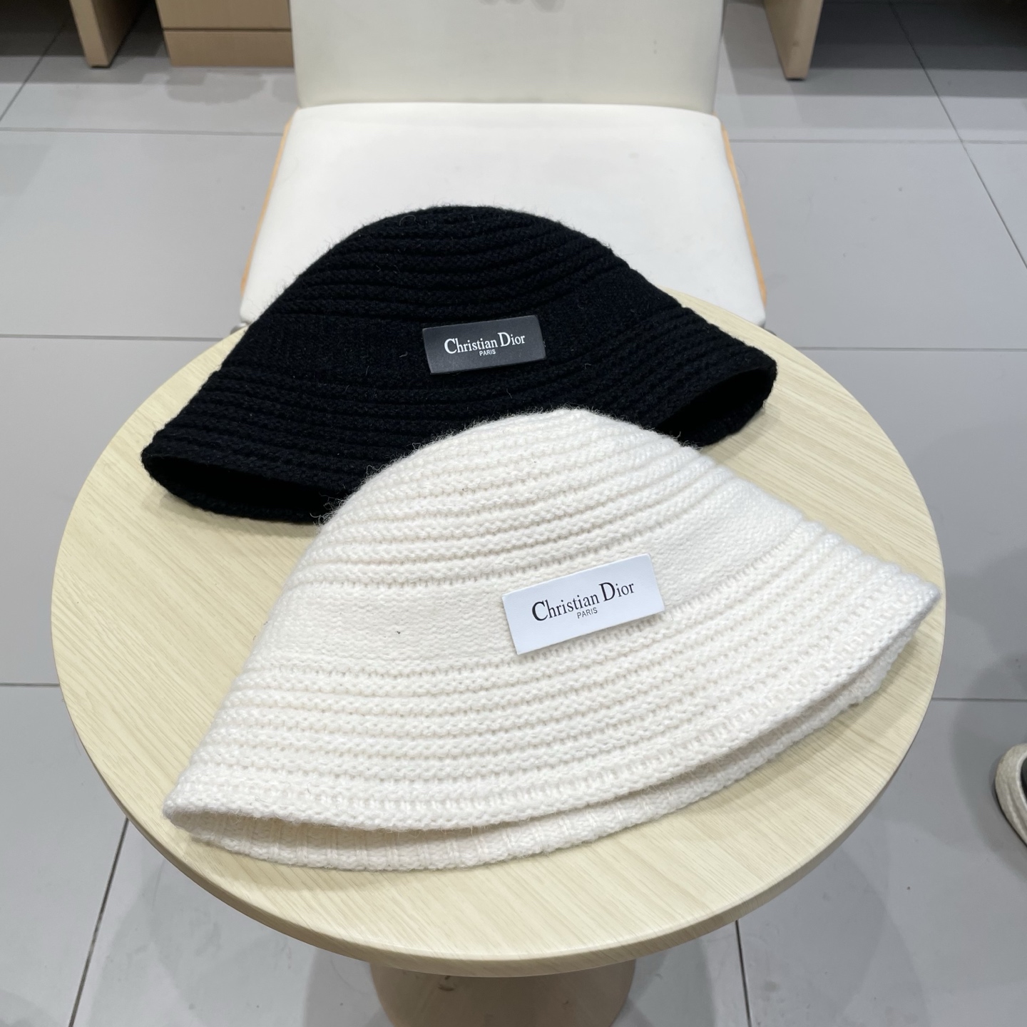 DIOR迪奥2025休闲加厚针织渔夫帽女大头围百搭秋冬防风栗子色毛线盆帽