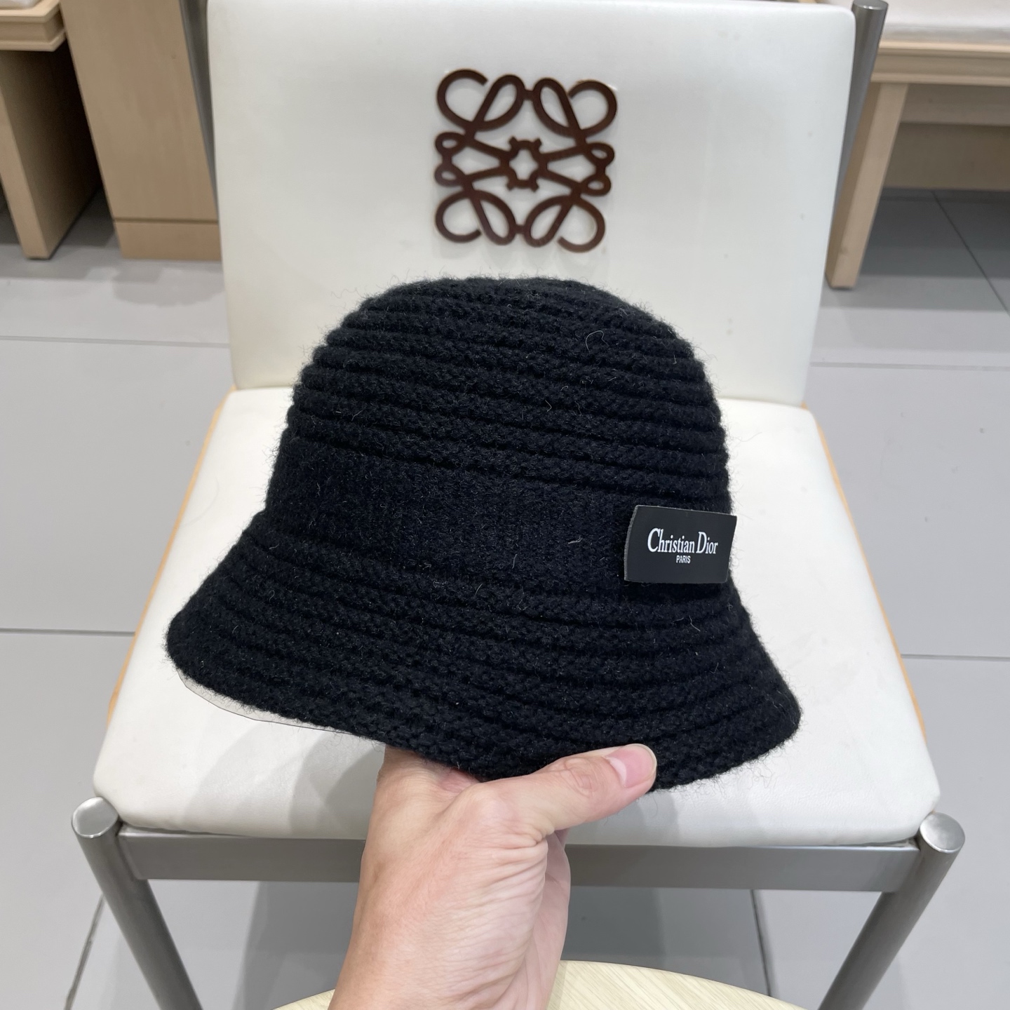 DIOR迪奥2025休闲加厚针织渔夫帽女大头围百搭秋冬防风栗子色毛线盆帽