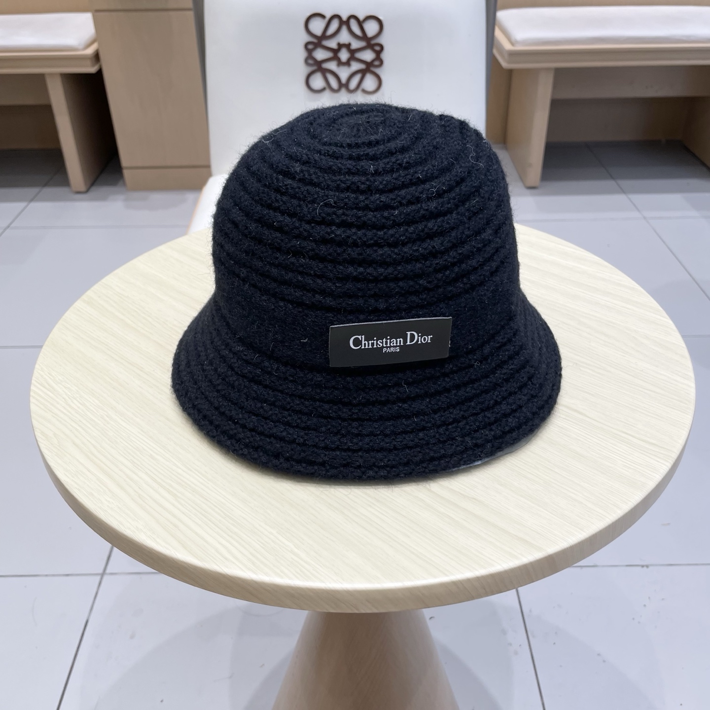 DIOR迪奥2025休闲加厚针织渔夫帽女大头围百搭秋冬防风栗子色毛线盆帽